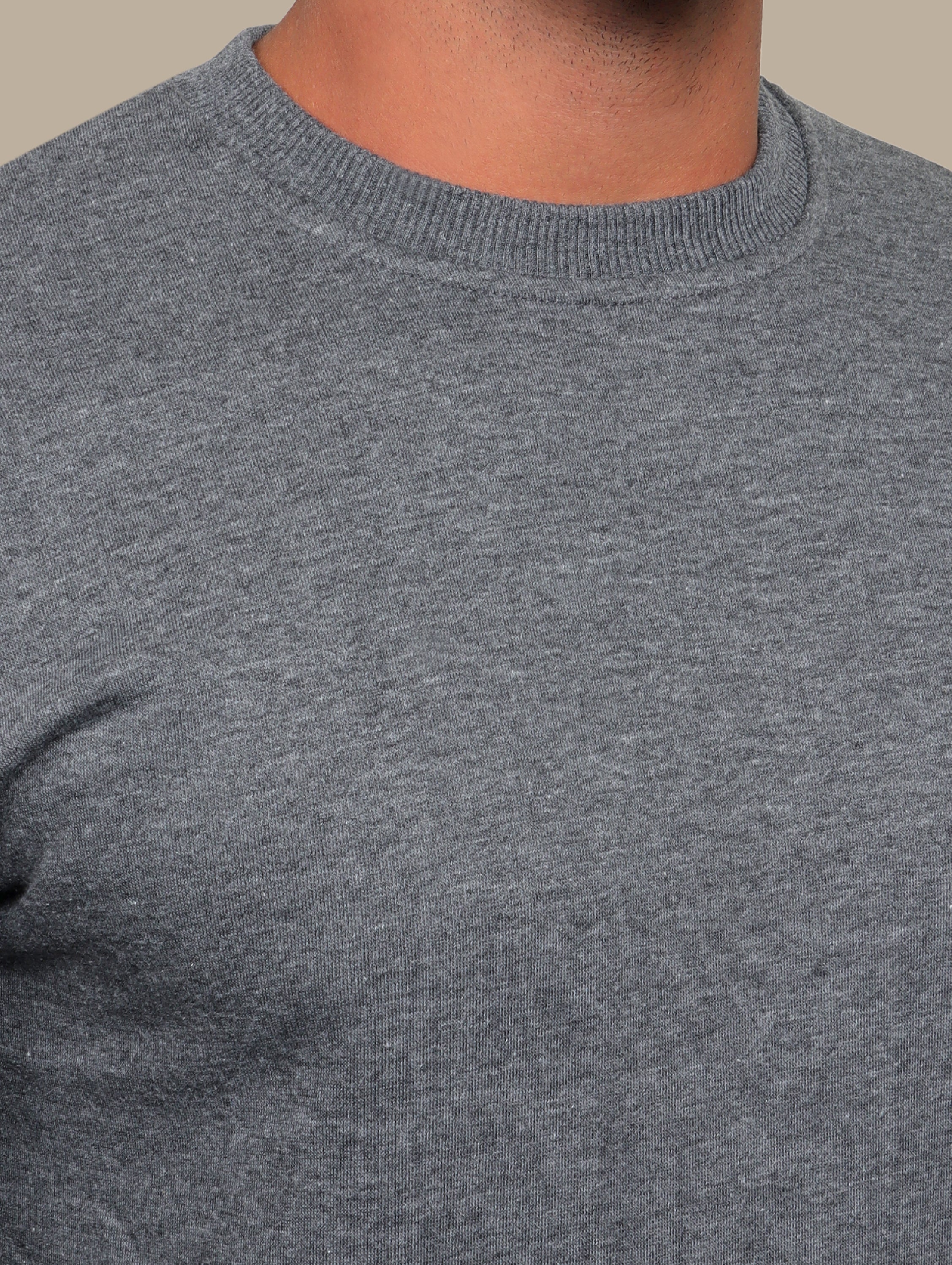 Essential Comfort: Dark Grey Basic Round Neck Sweatshirt