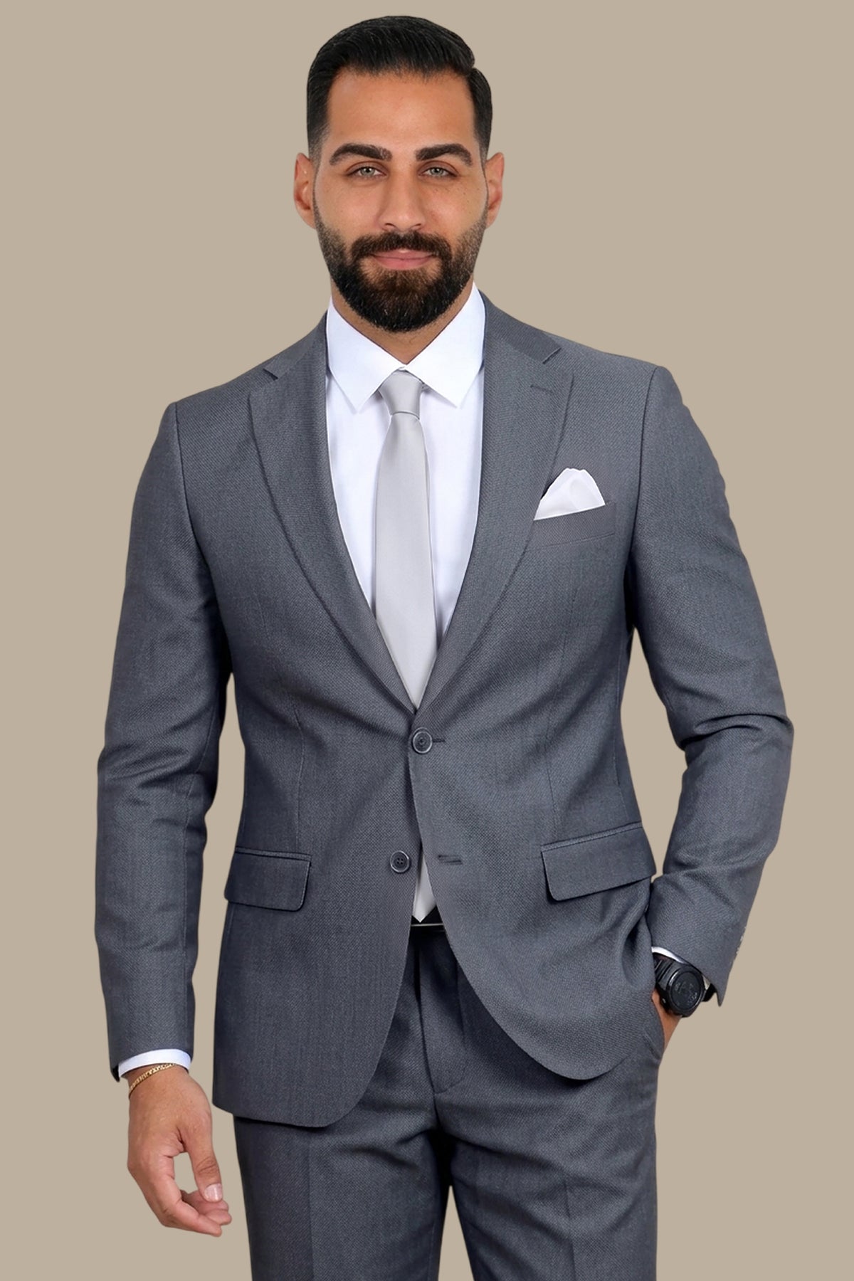 Refined Simplicity: Dark Grey Drop 8 Notch Suit