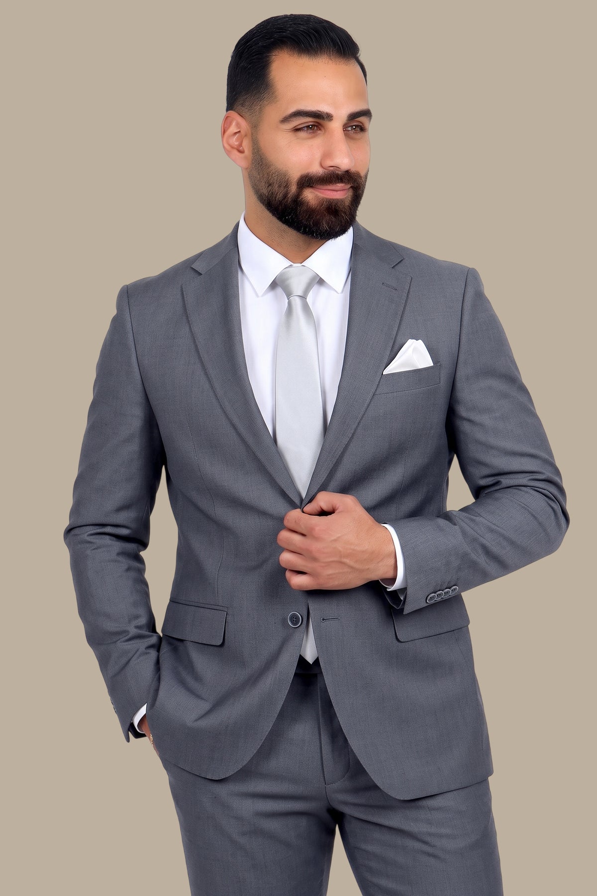 Refined Simplicity: Dark Grey Drop 8 Notch Suit
