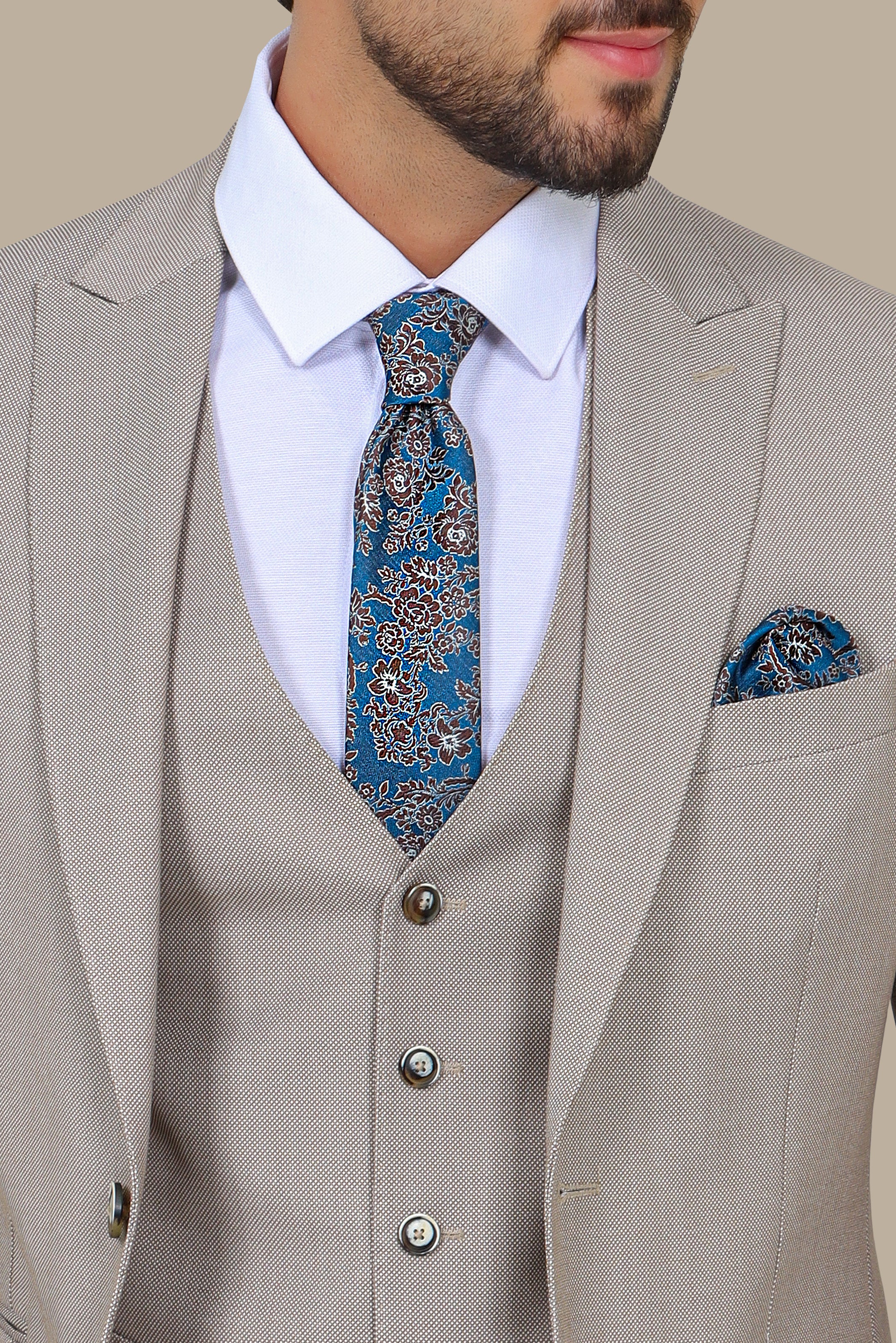 Suit Piquet Peak Lapel 3-Piece Beige
