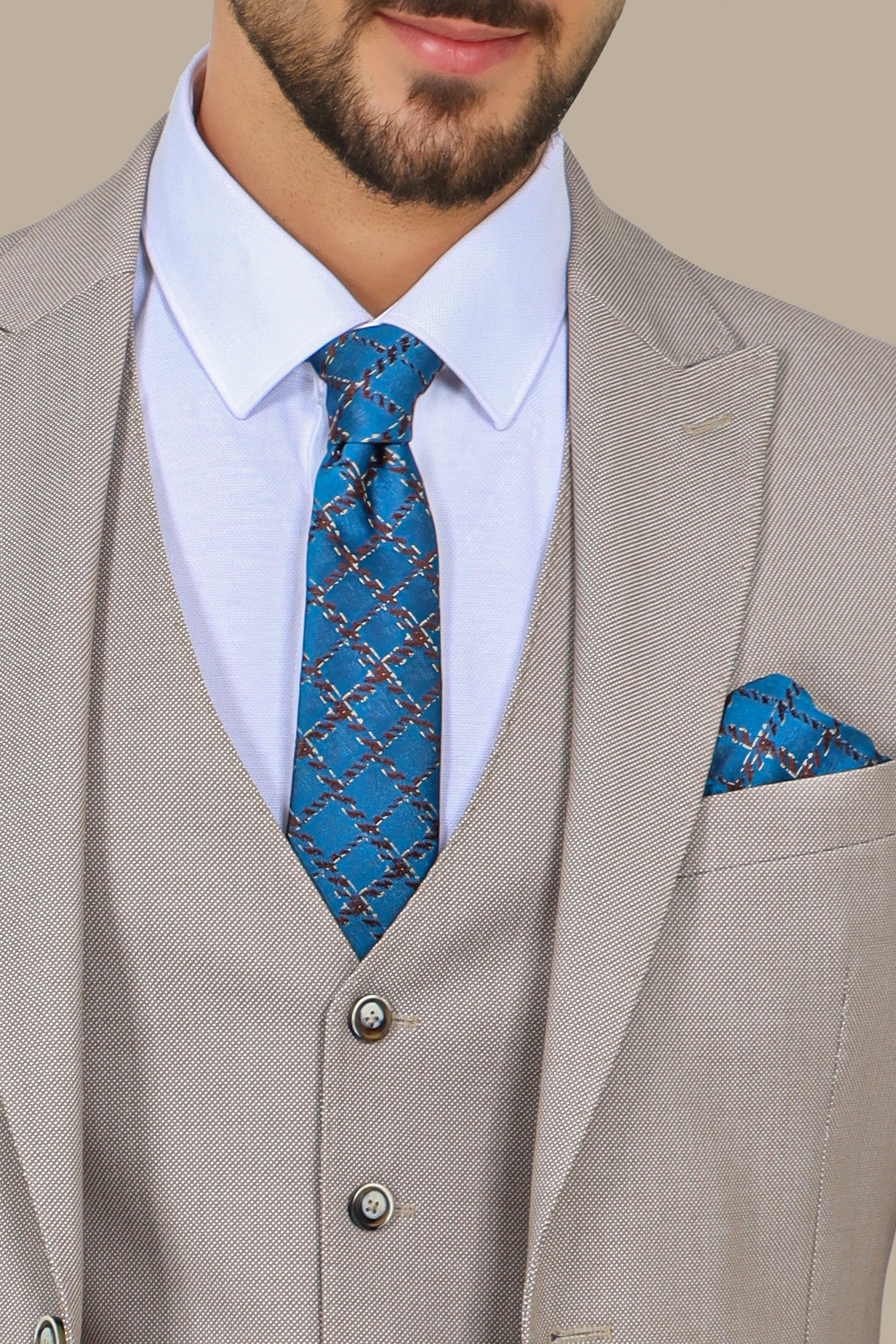 Suit Piquet Peak Lapel 3-Piece Beige