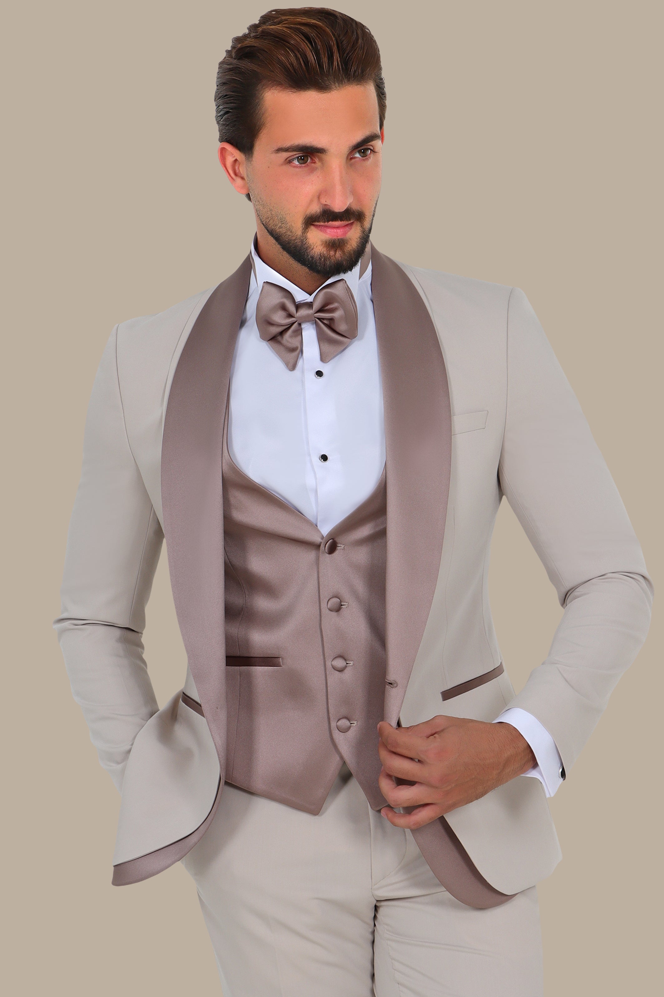 Light Beige Chal Collar Tuxedo 4pcs Double Collar Middle Satin Line
