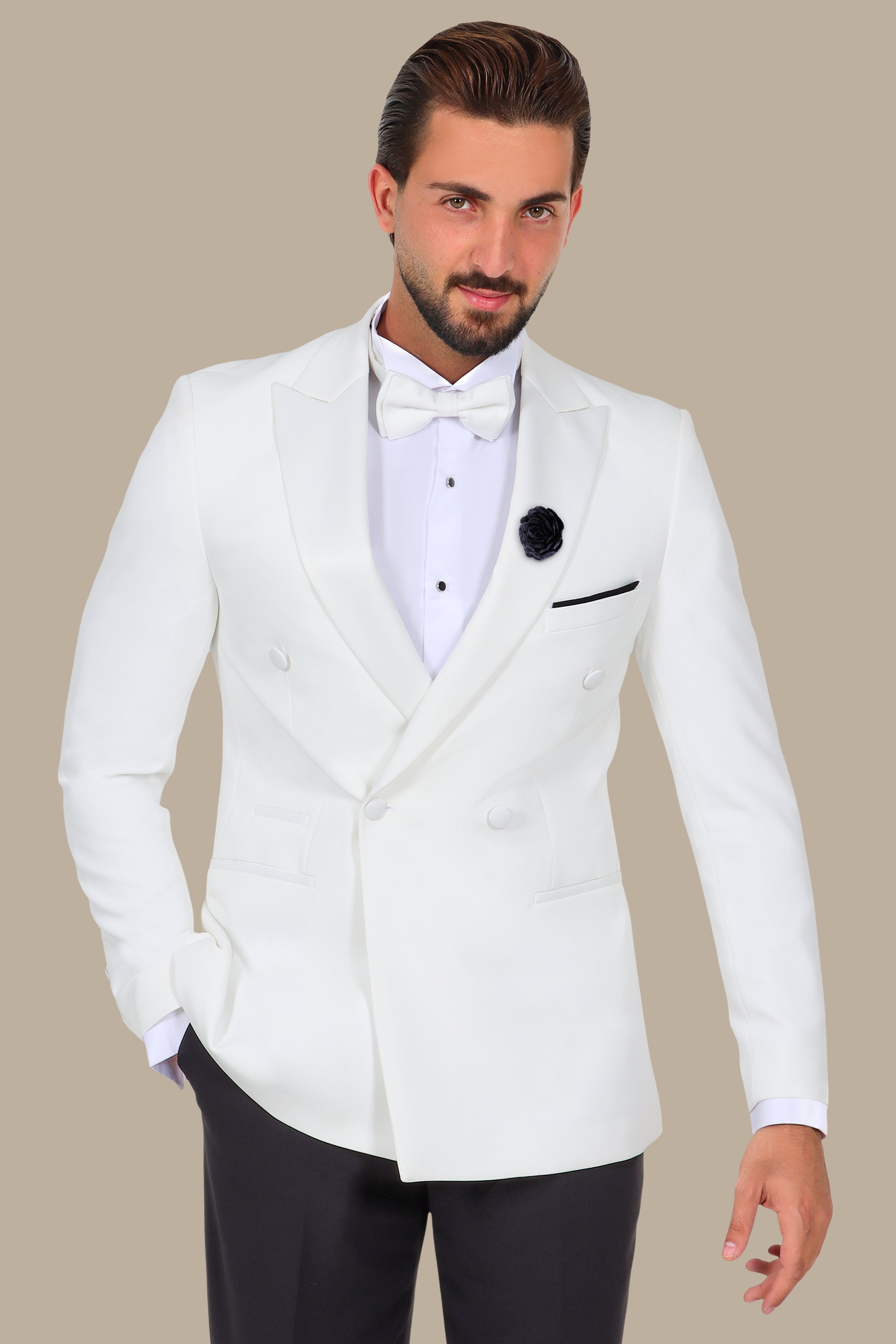 White Double Breasted Tuxedo 4 Buttons Peak Lapel