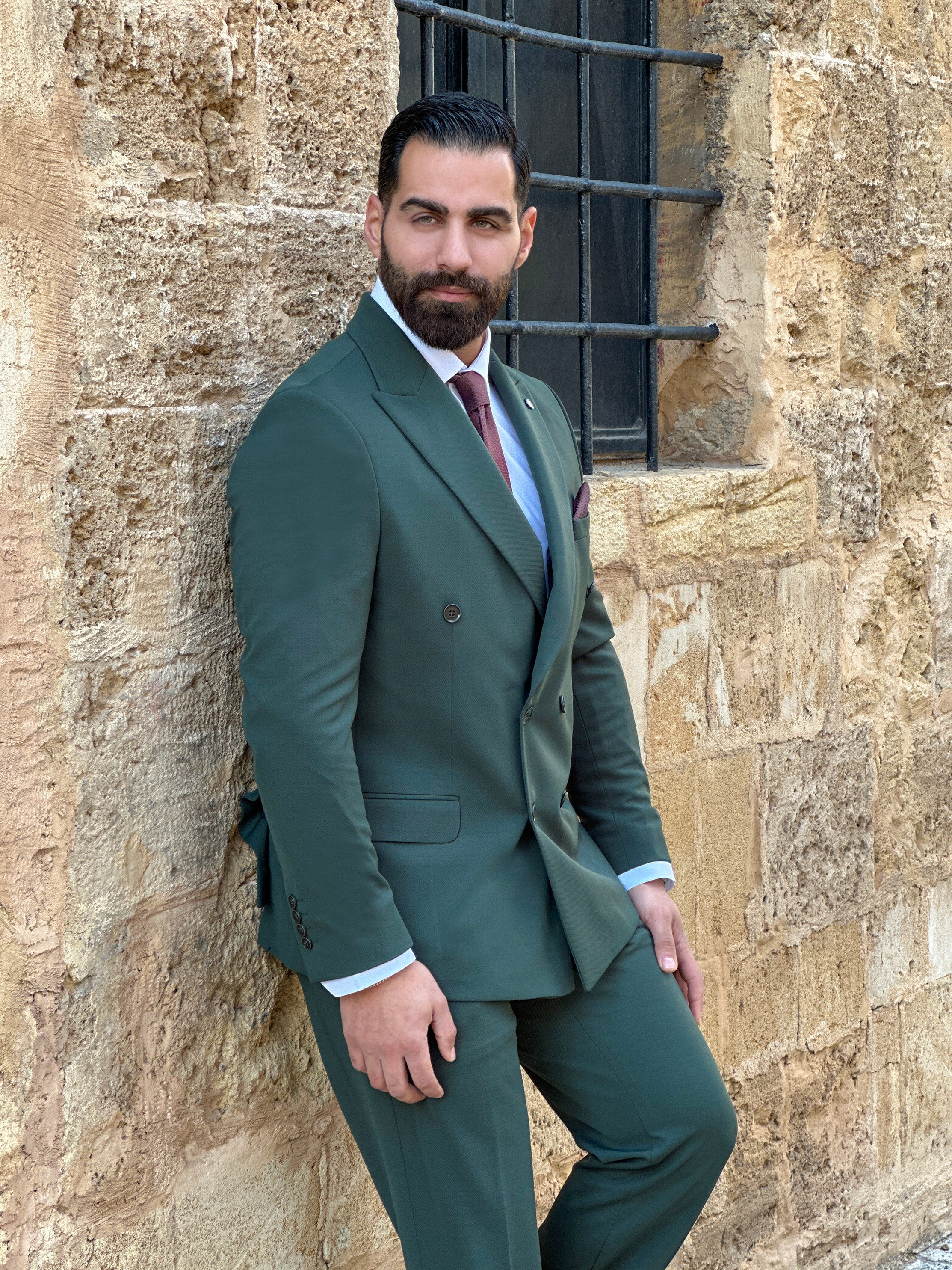 Double-Breasted Diamond Pattern Suit