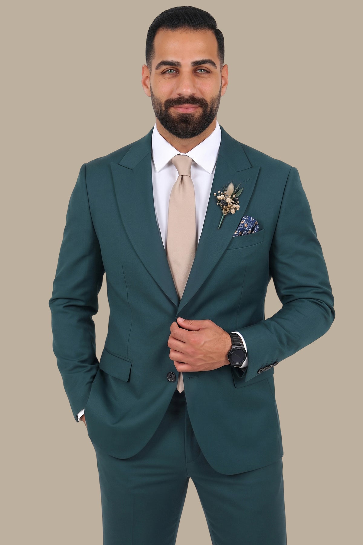 2-Piece Suit – Curved Peak Lapel