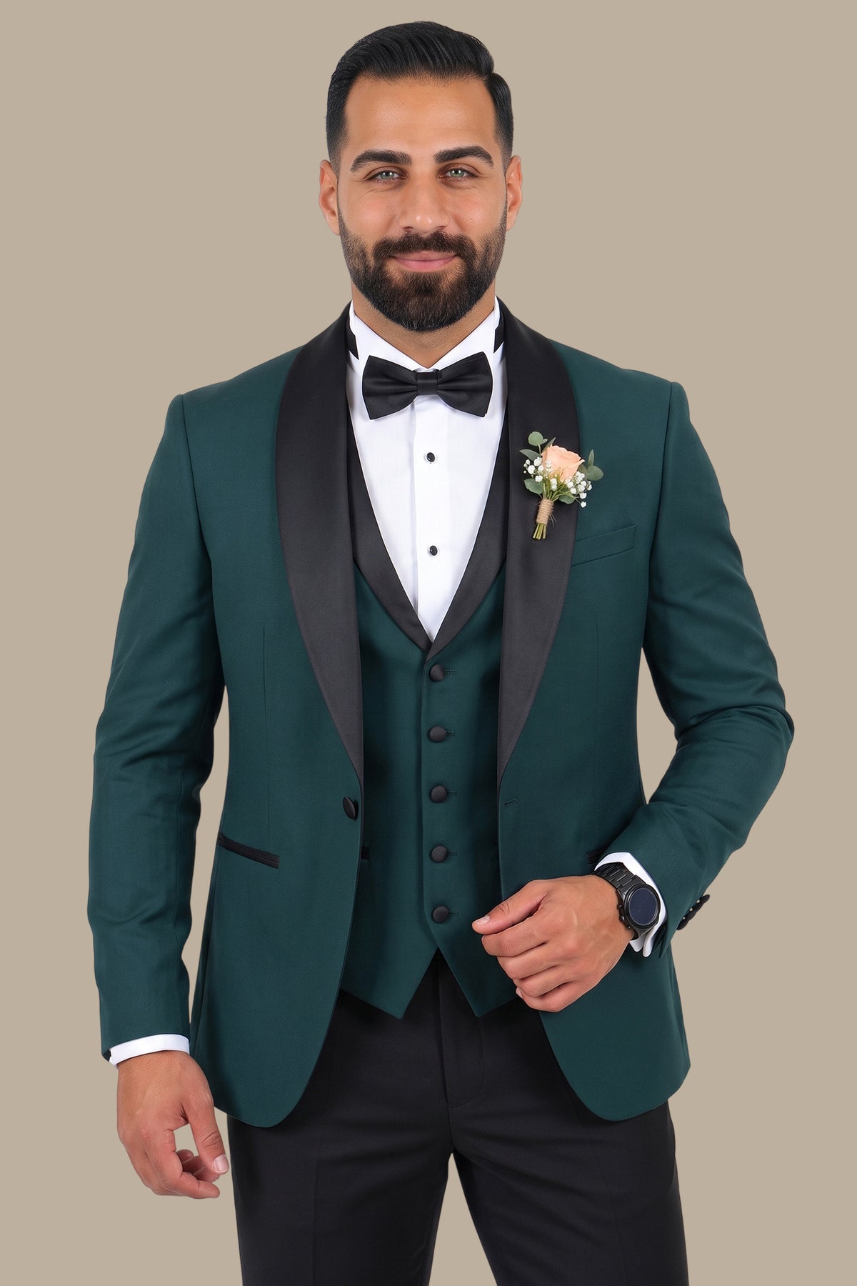4-Piece Wide Collar Tuxedo Set with Black Pants