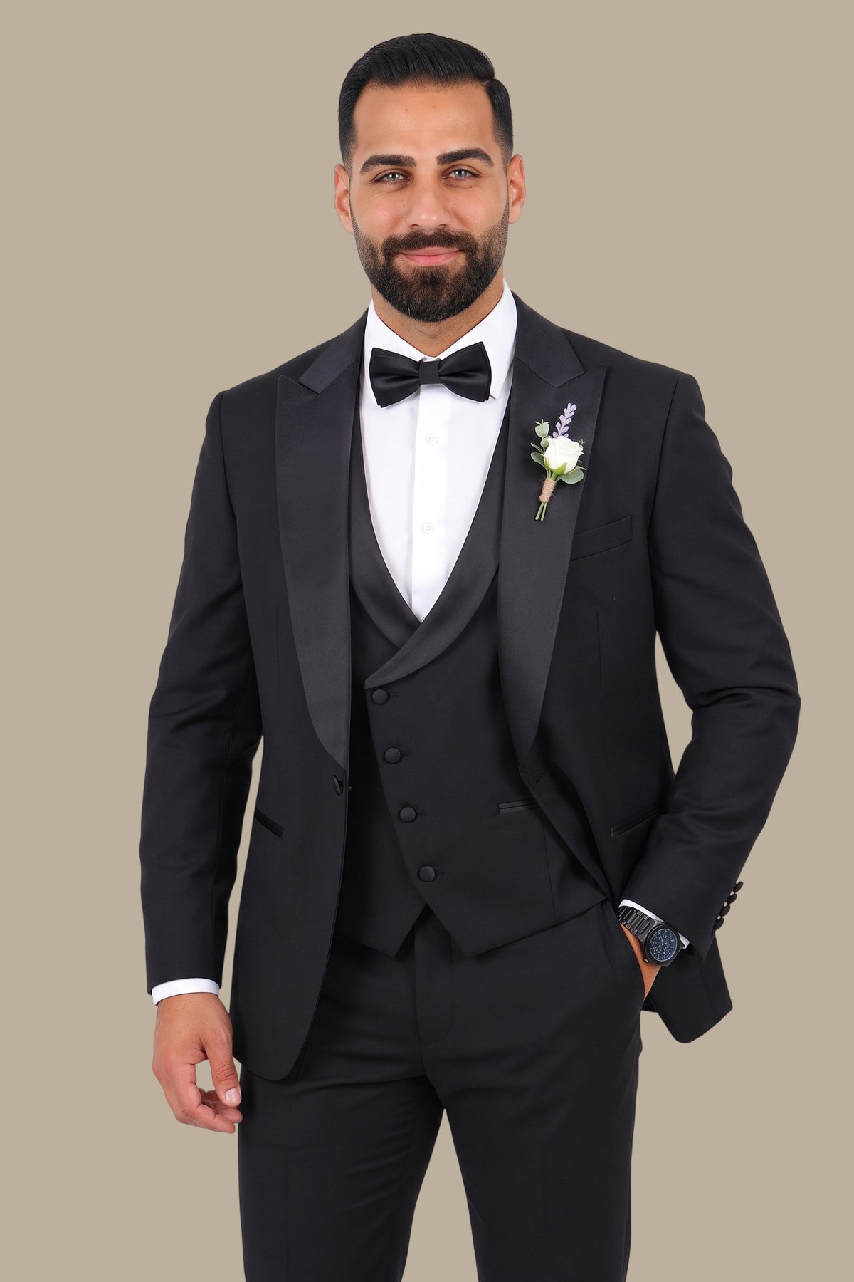 4-Piece Tuxedo Set with Chal Bord à Bord Collar