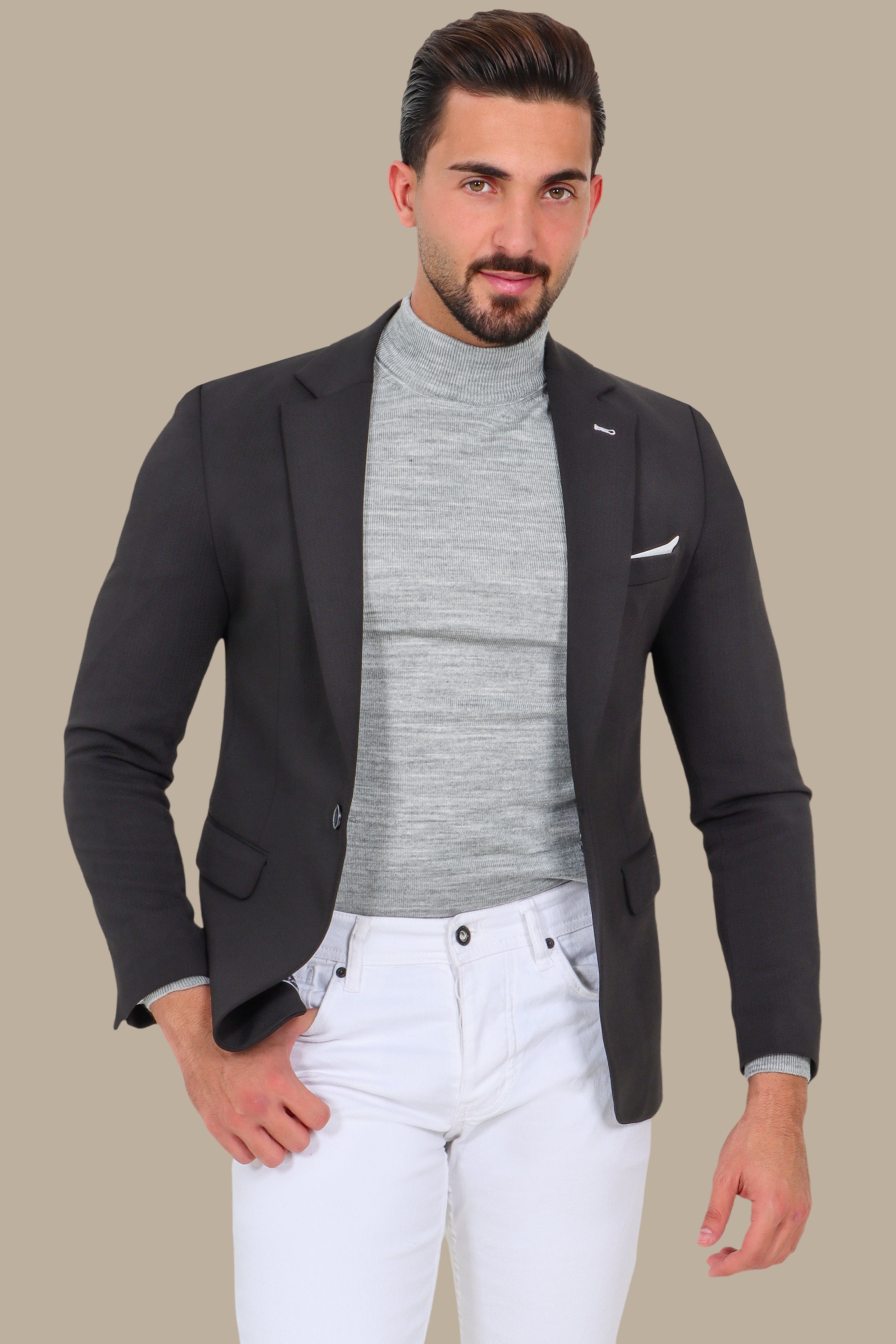 Timeless Elegance: Black Structured Notch Lapel Blazer