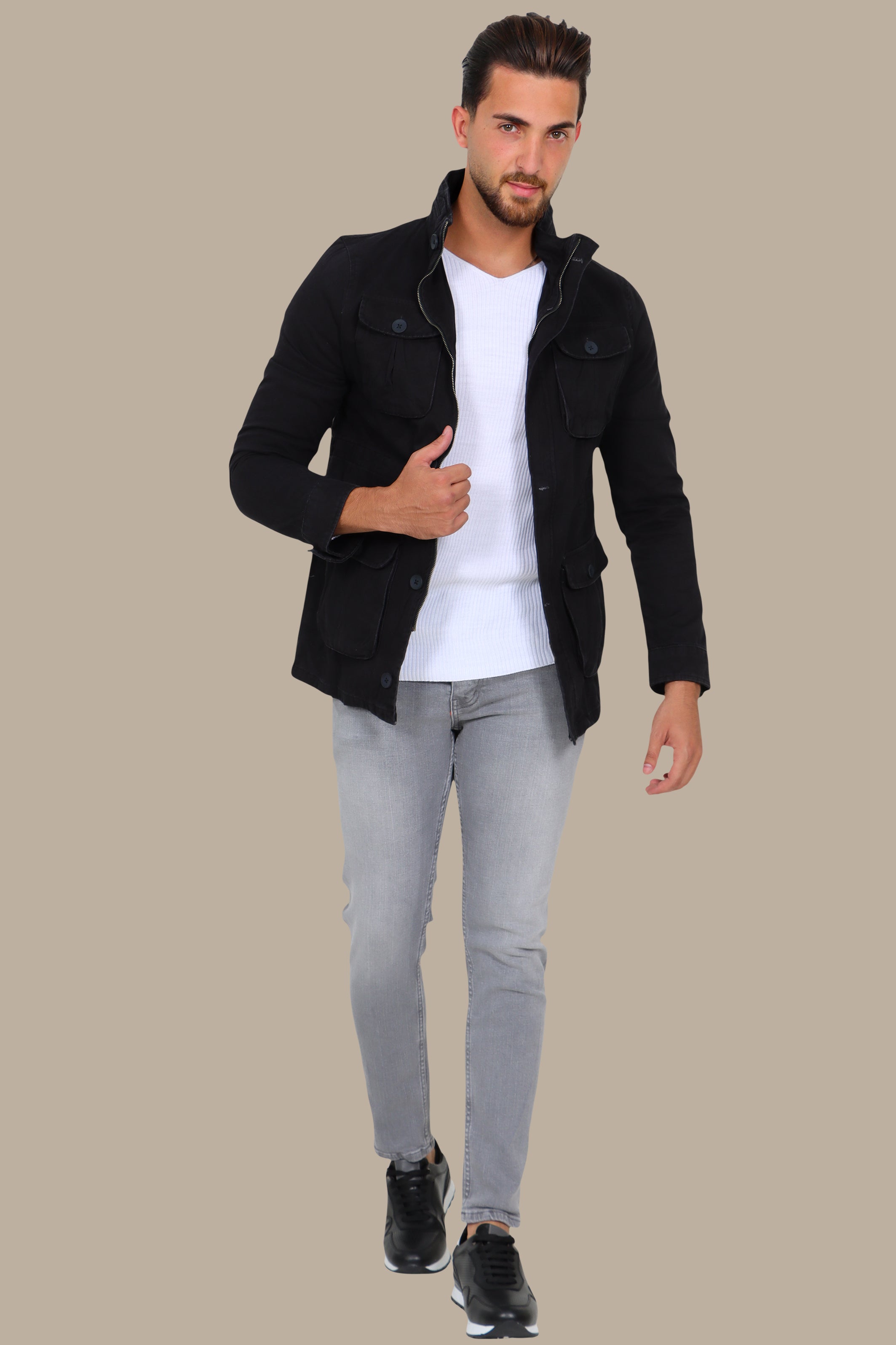 Urban Safari Classic: Black Safari-Inspired Jacket