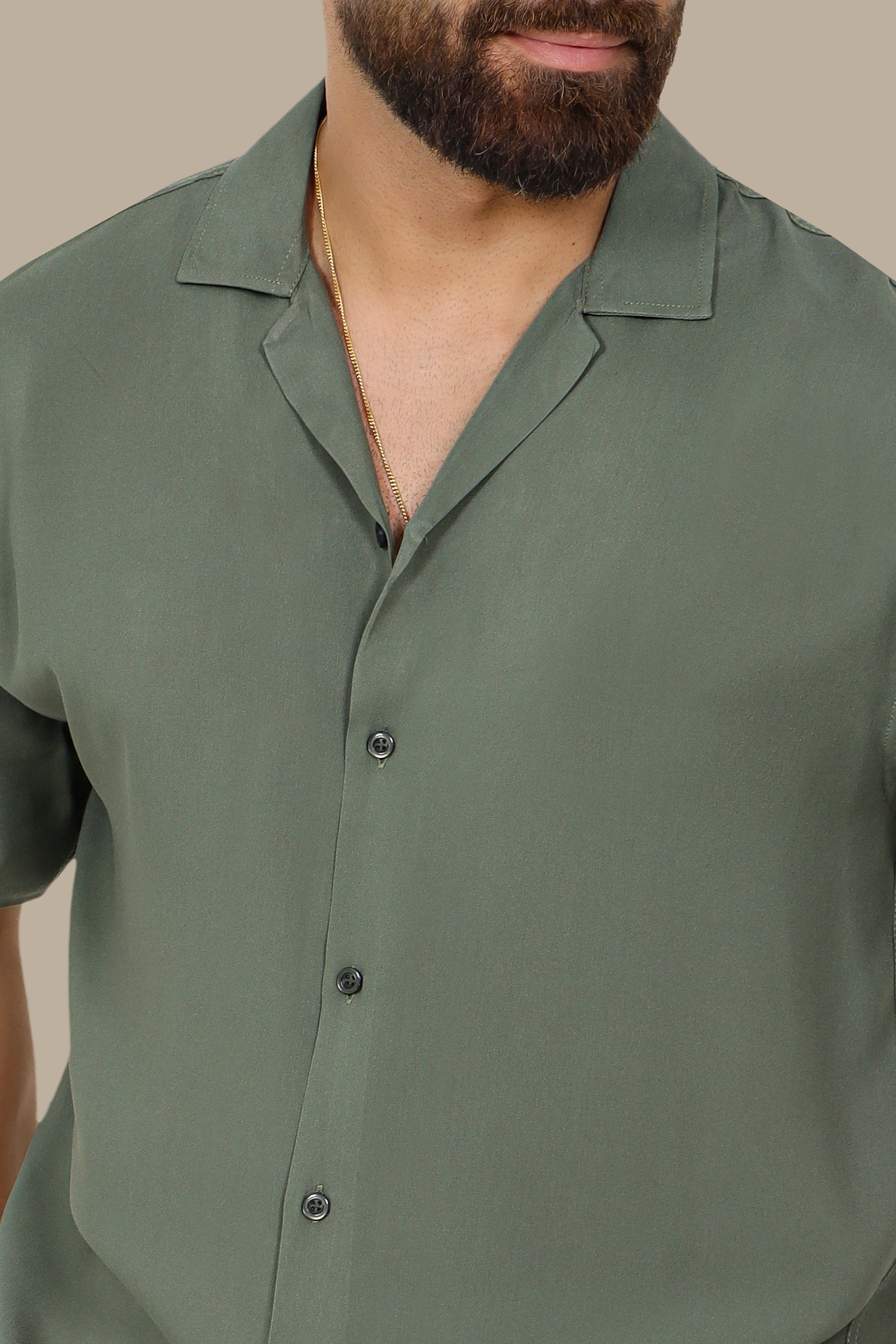 Effortless Comfort: Short-Sleeve Linen Aerobin Shirt in Green