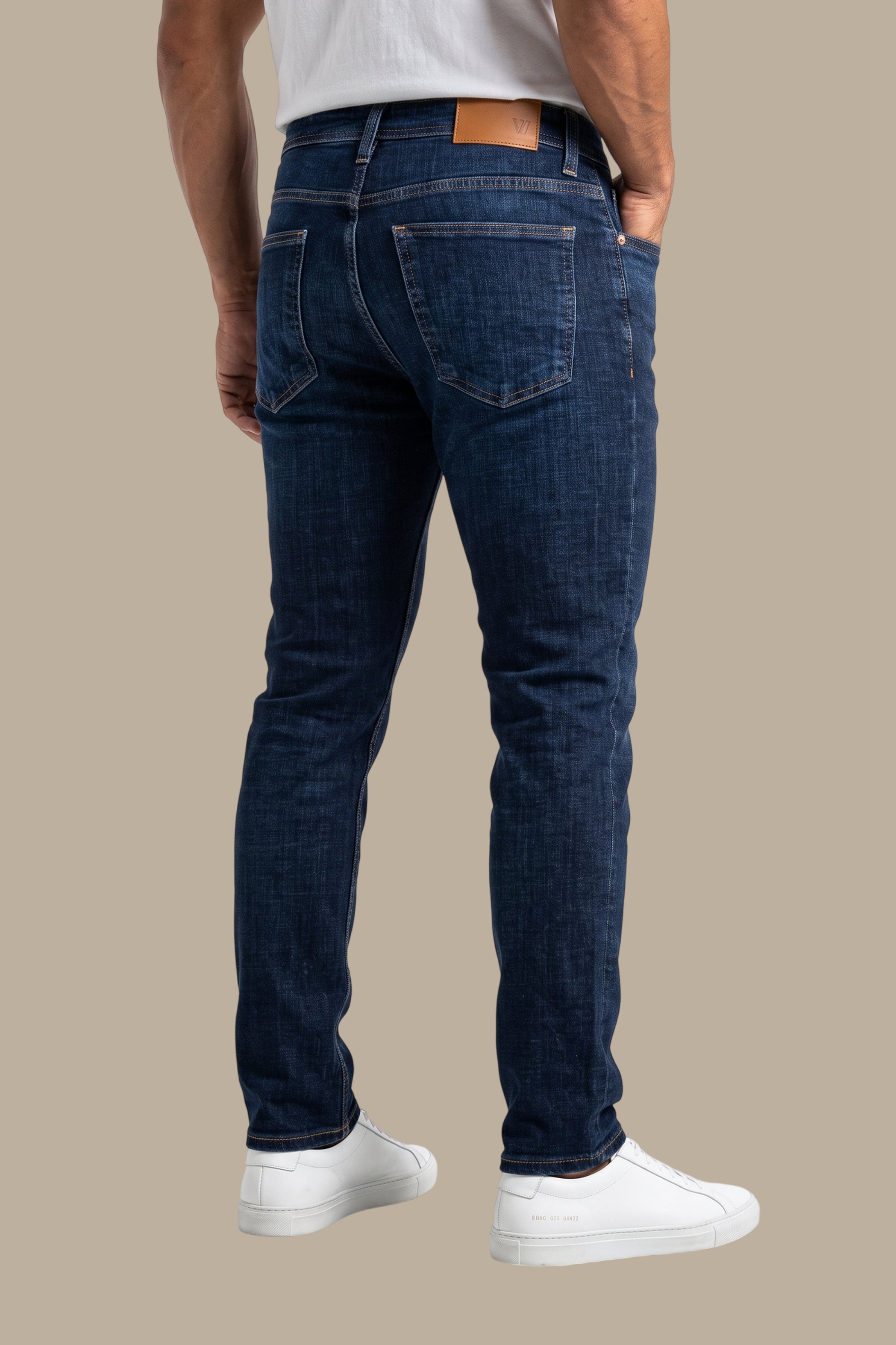 Slim Fit Washed Jeans
