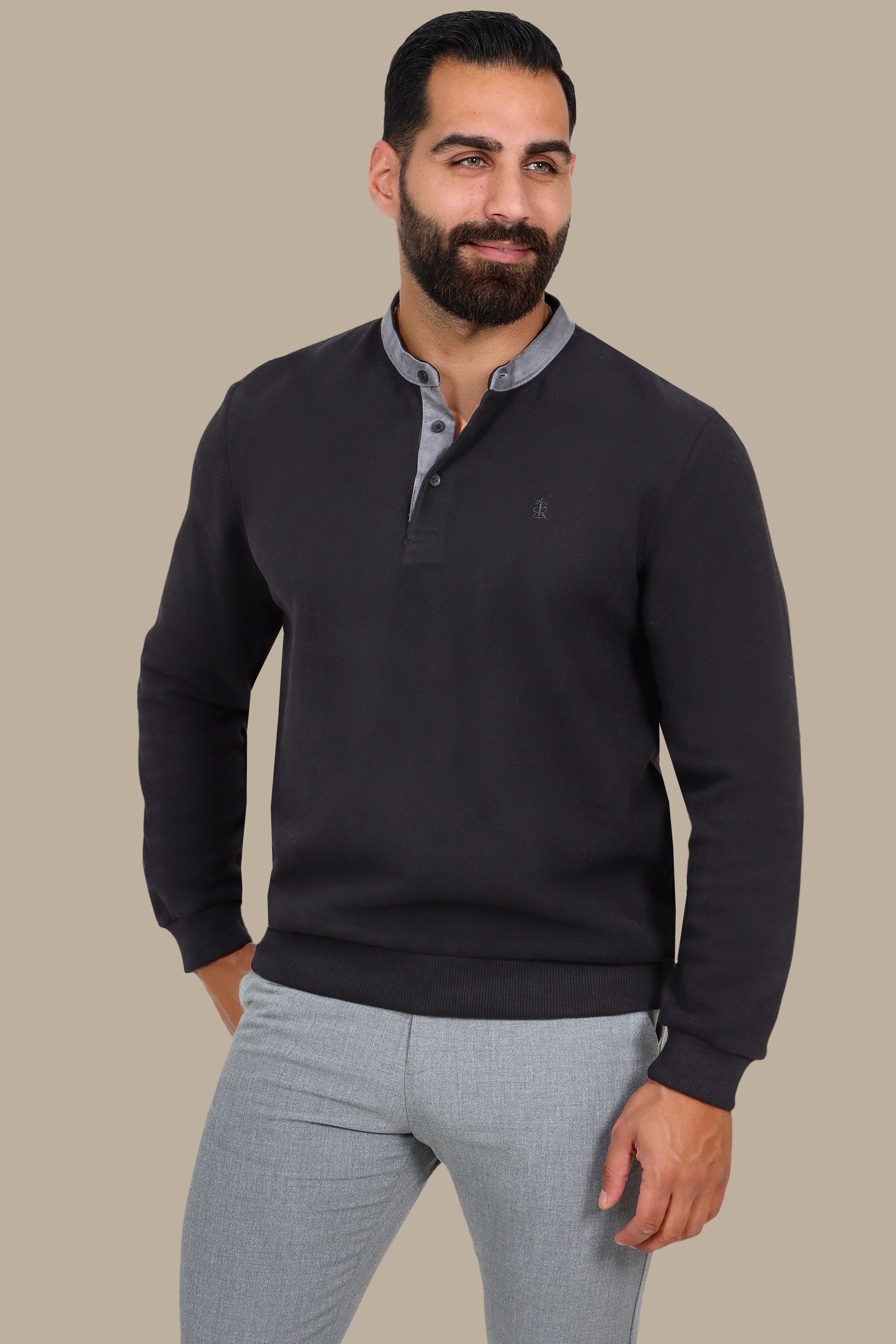 Velvet Long-Sleeve Polo with Col Mao – Black Brim