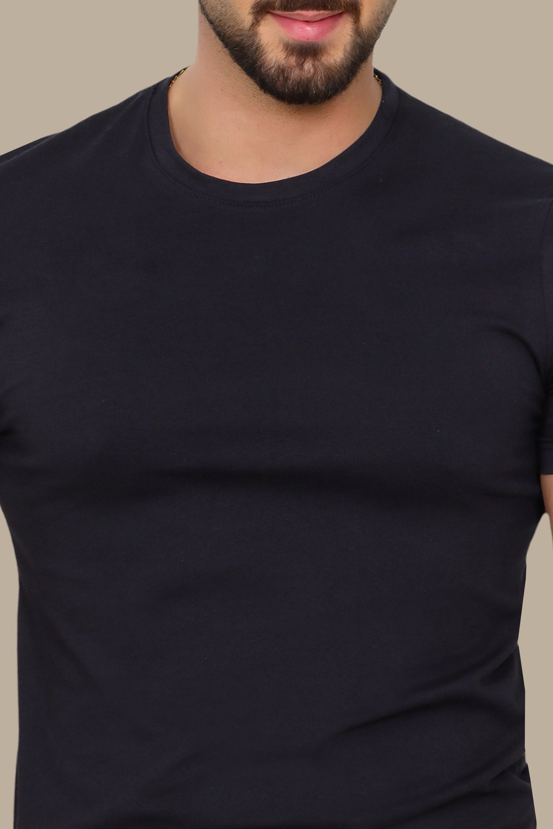 Classic Noir: Black Short Sleeve Basic T-Shirt