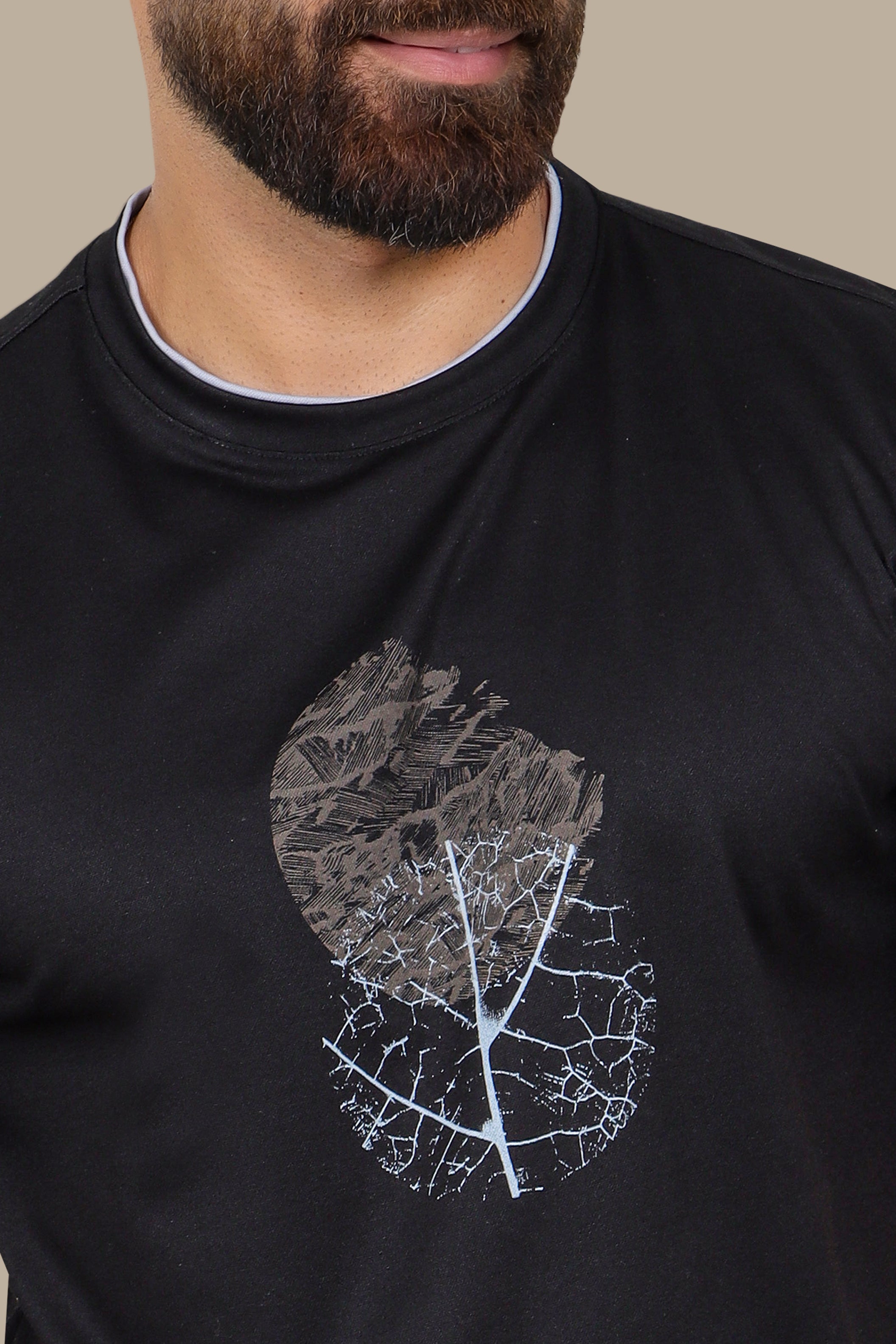 Bold Circle: Double Collar Printed T-Shirt in Black