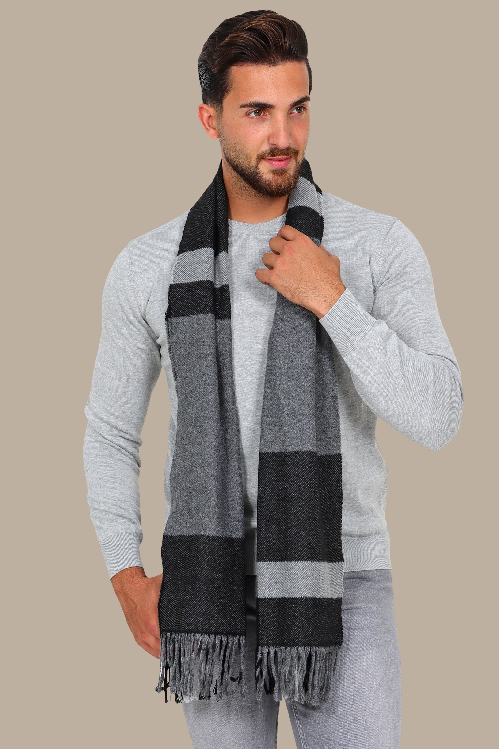 Light Grey R-Neck Basic Sweater