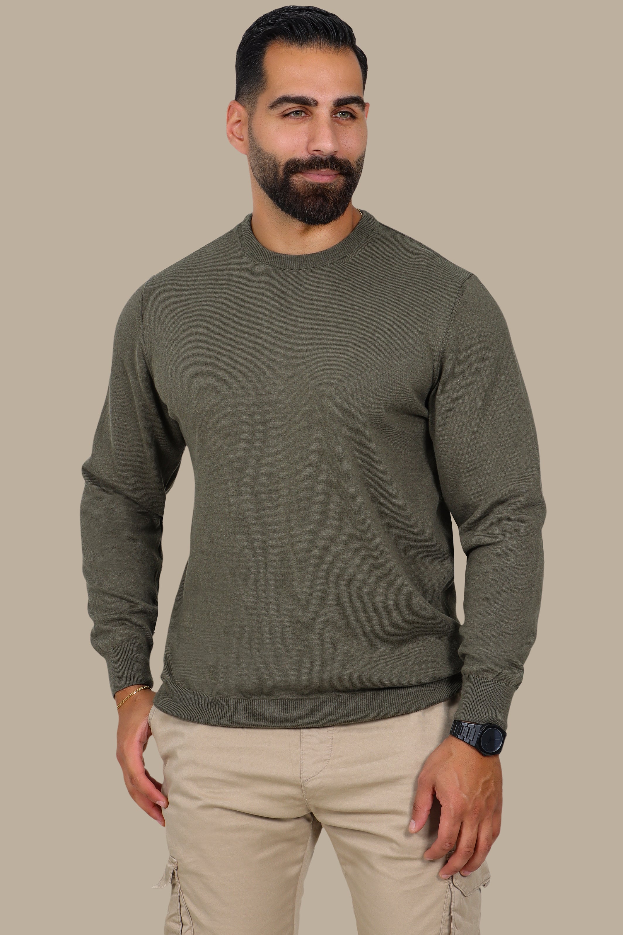 Basic Round-Neck Sweater in Olive