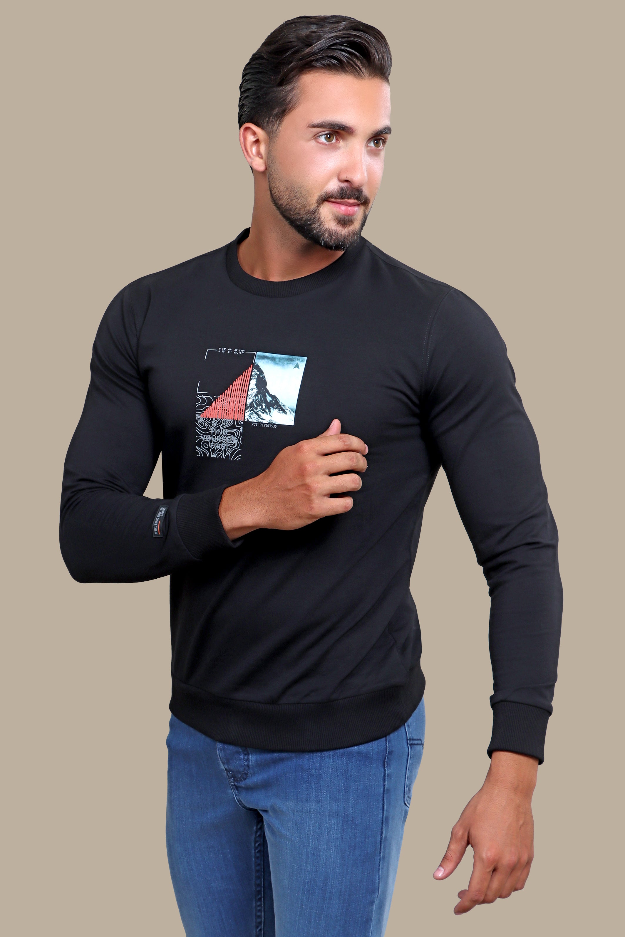 Discover Your Essence: Black Find Yourself Printed Sweatshirt