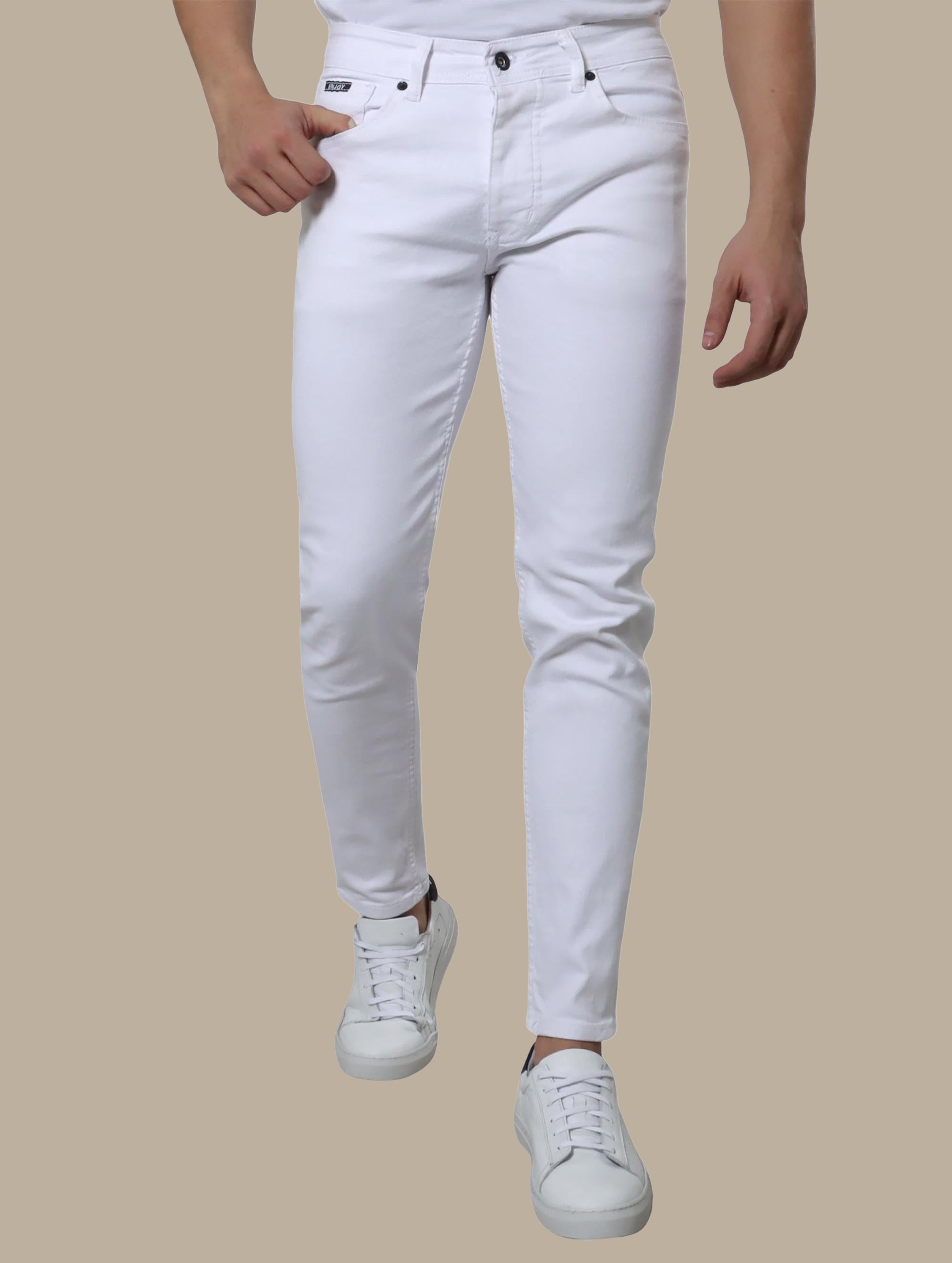 White Basic Slim Fit Jeans