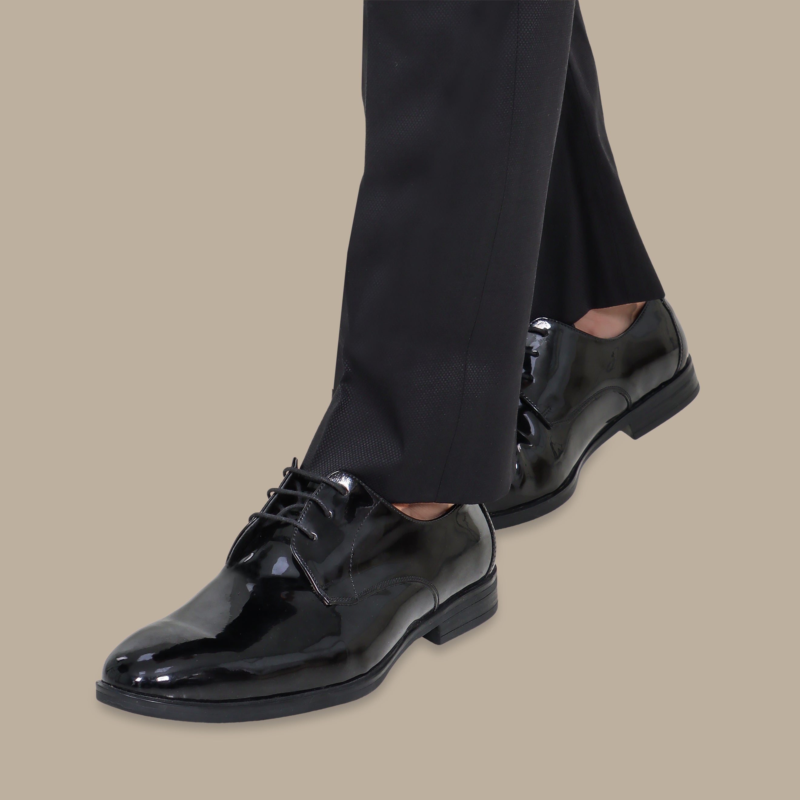 Tuxedo Shoes – Classic Shiny Finish