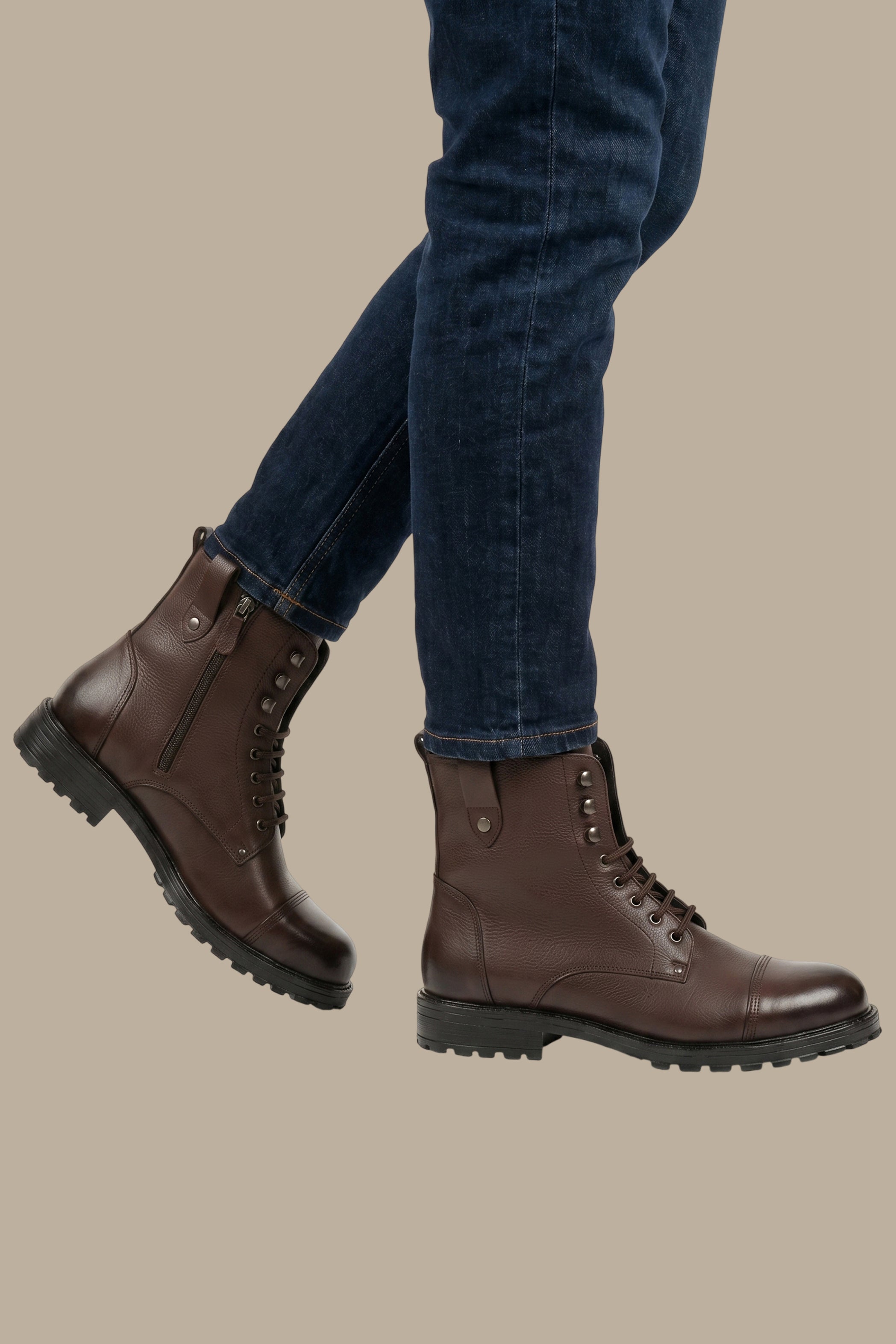 Brown Classic Lace-Up Boots