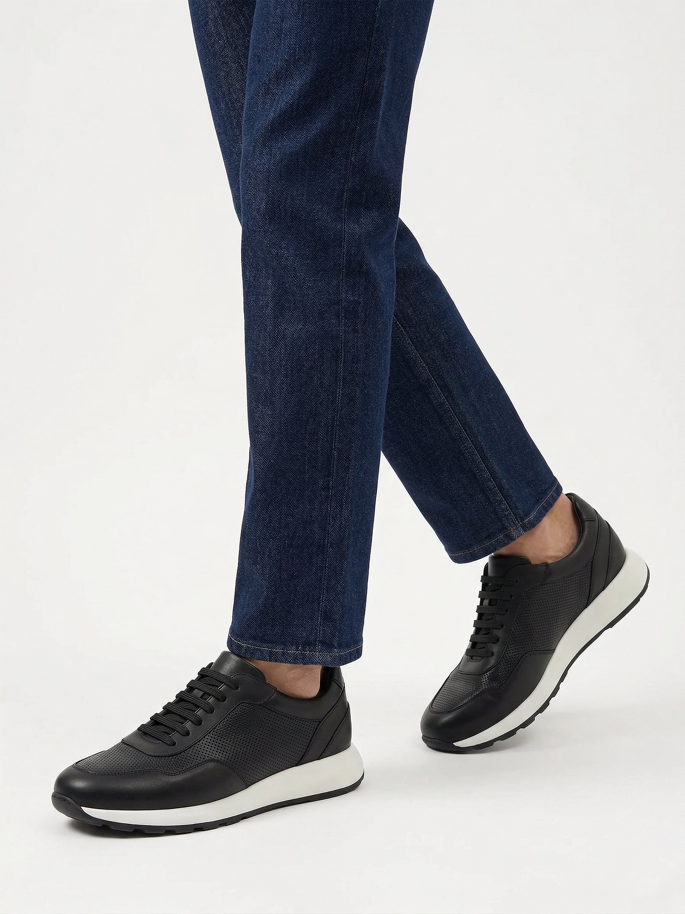 Black Dotted Leather Low-Cut Trainer