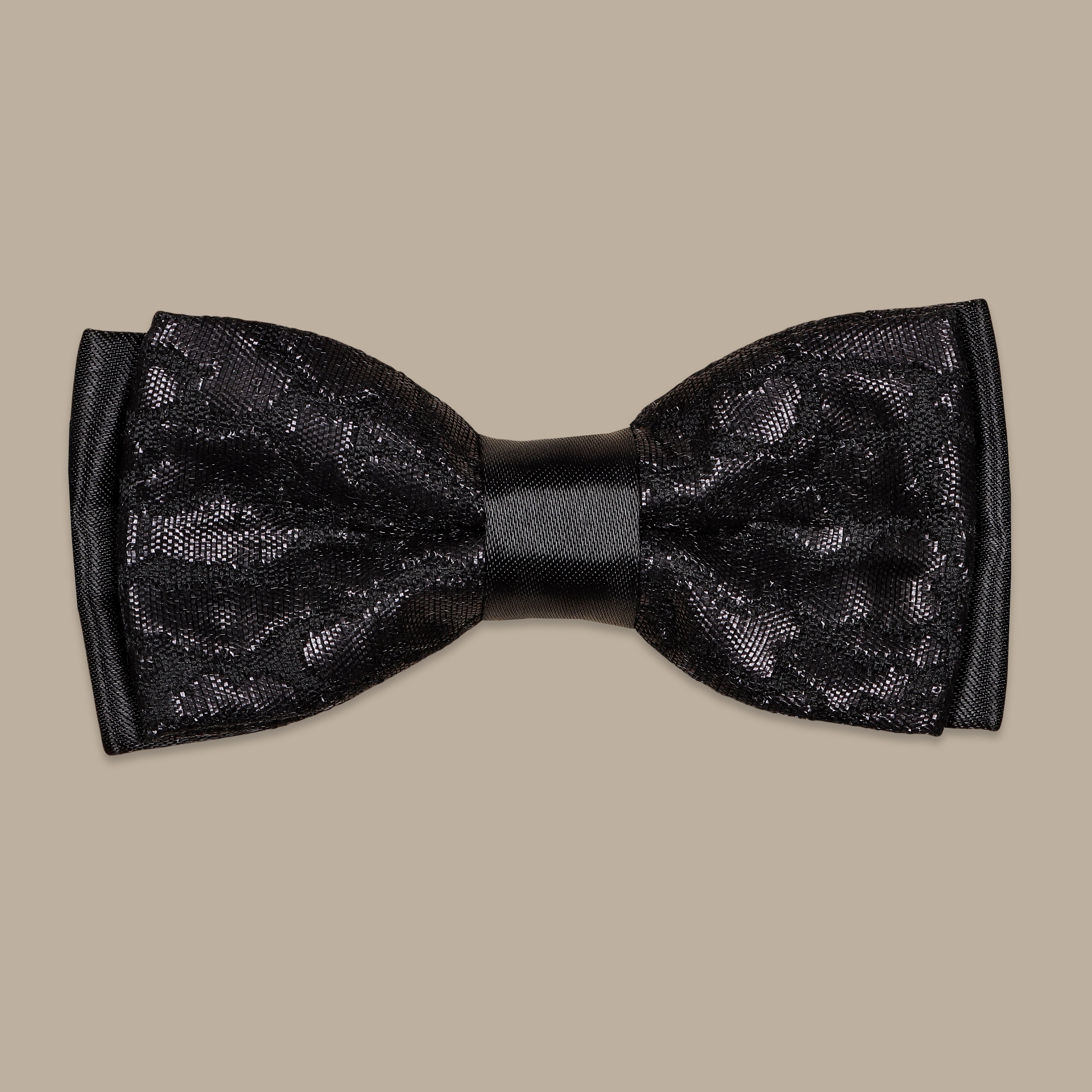 Printed Bowtie in Black
