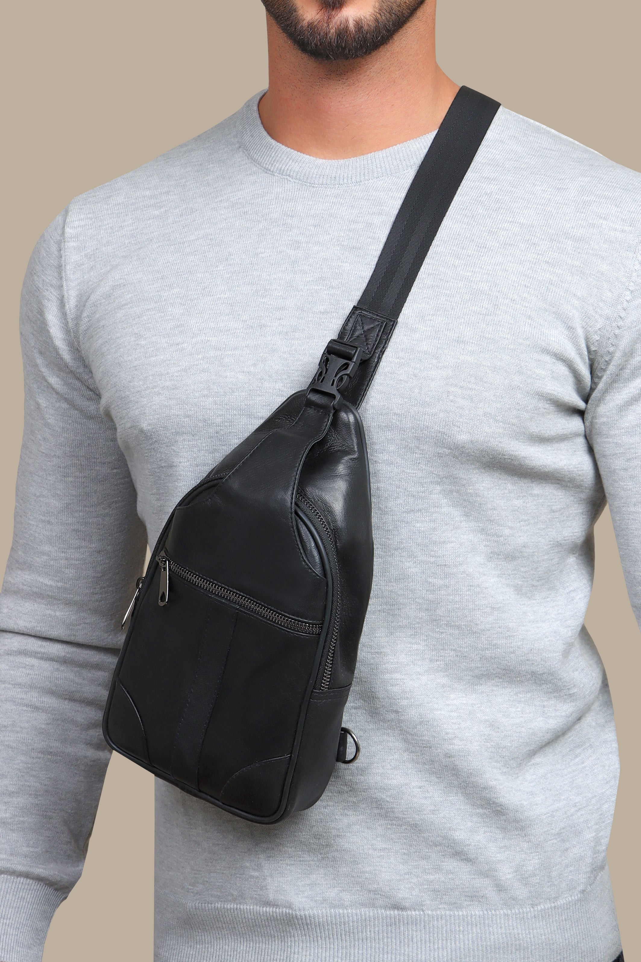 Black Elegance: Curved Leather Crossbody Chic