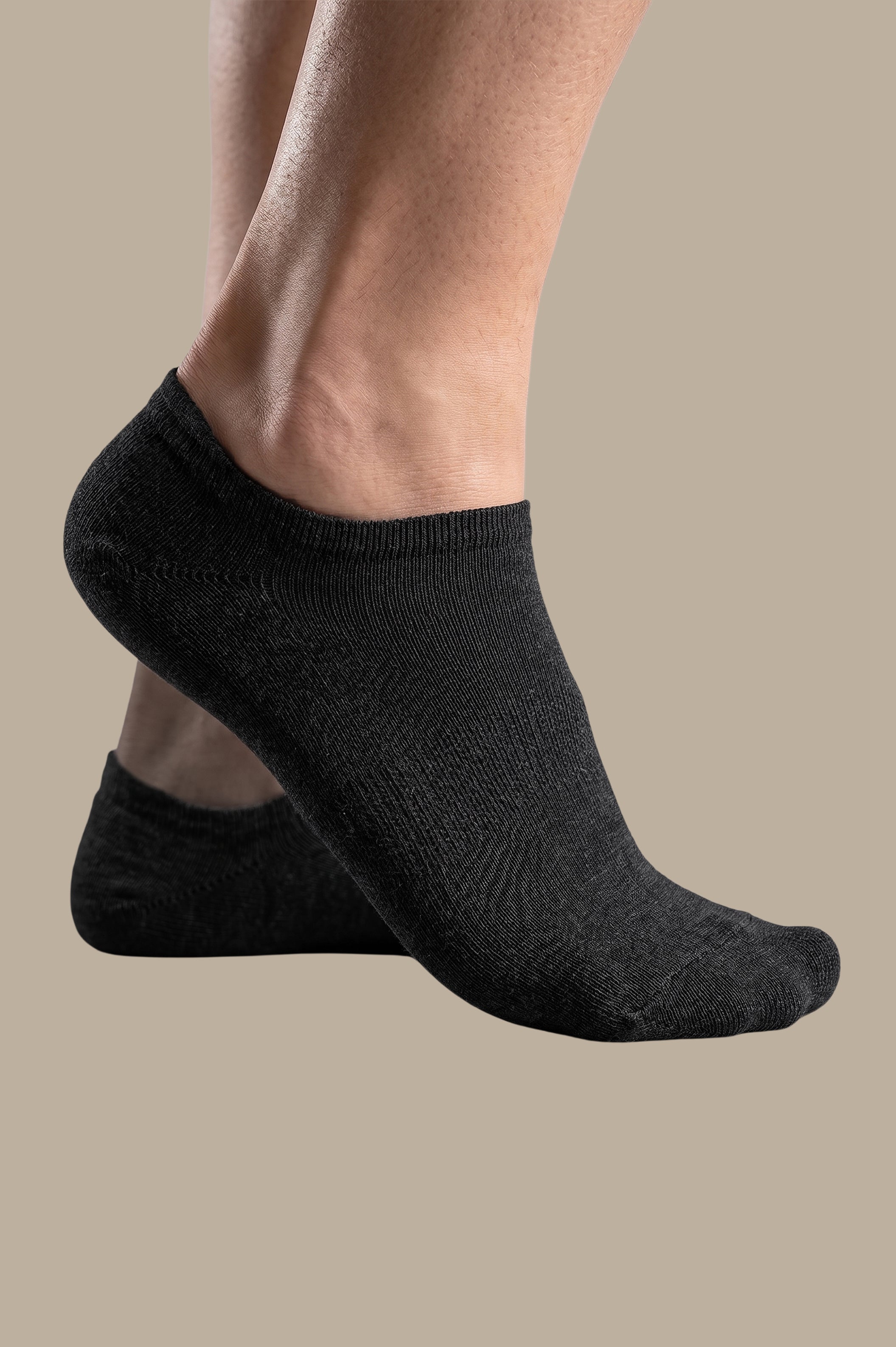 Black Half Down Basic Socks