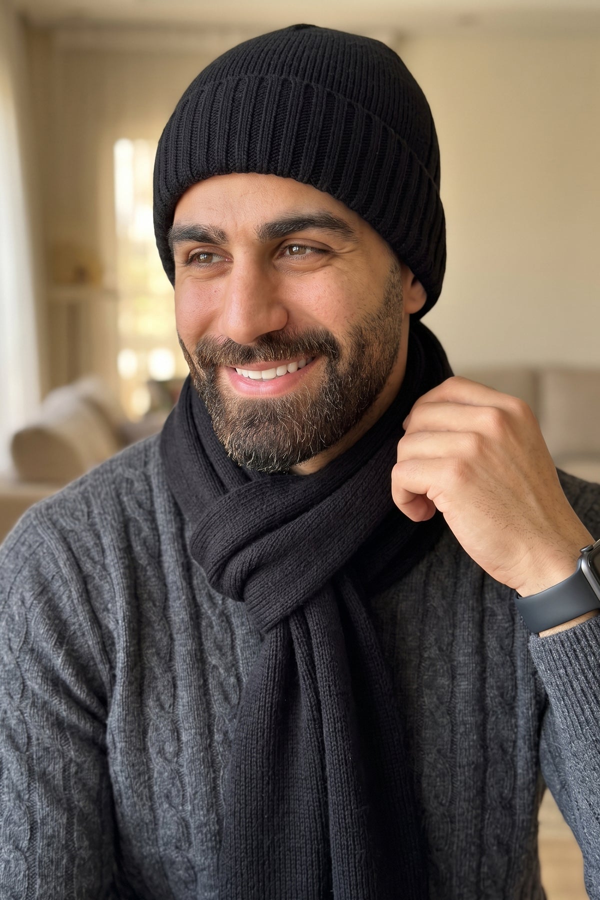Black Ribbed Plain Beanie & Scarf Set