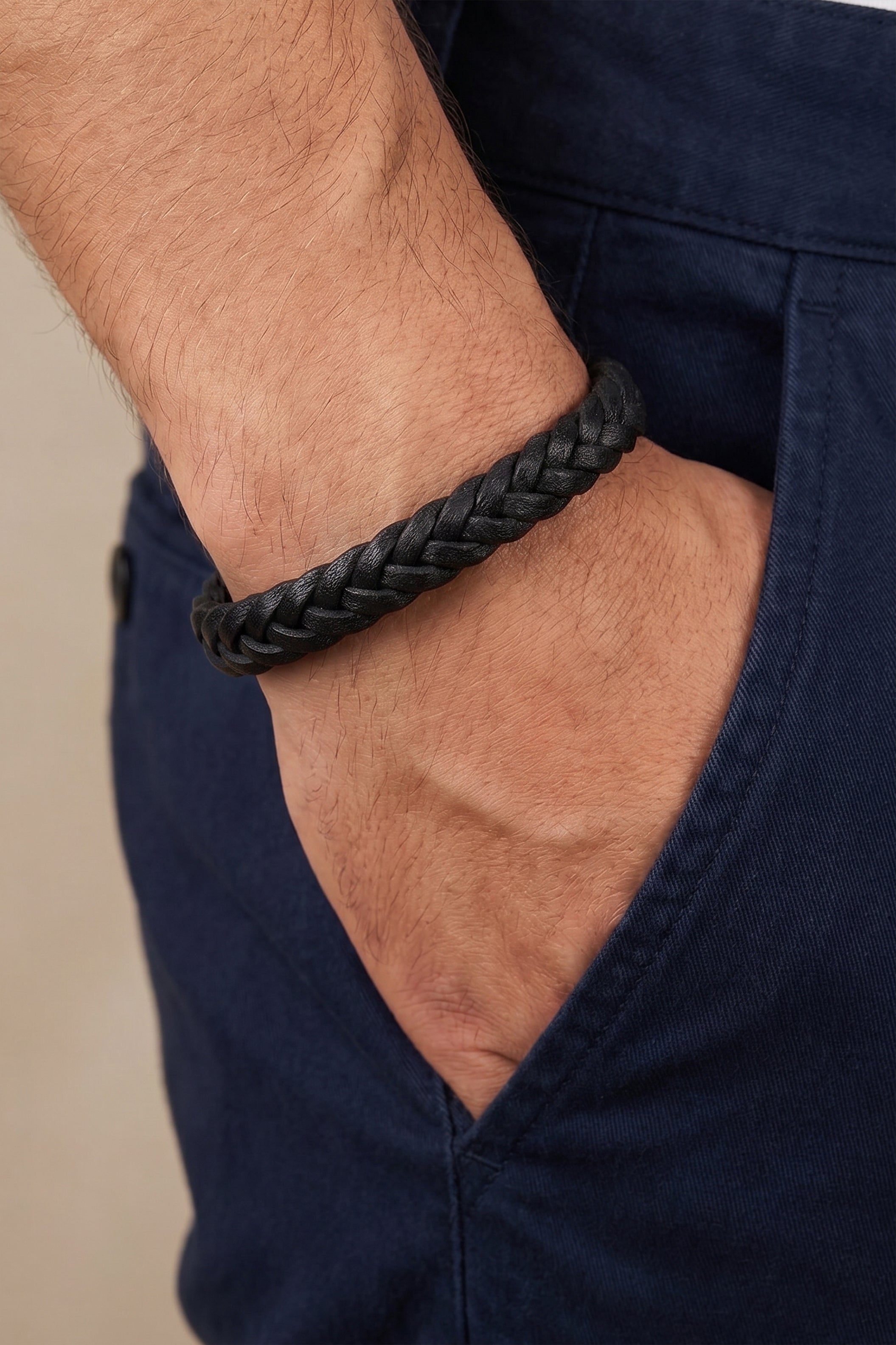 Leather Bracelet Layer