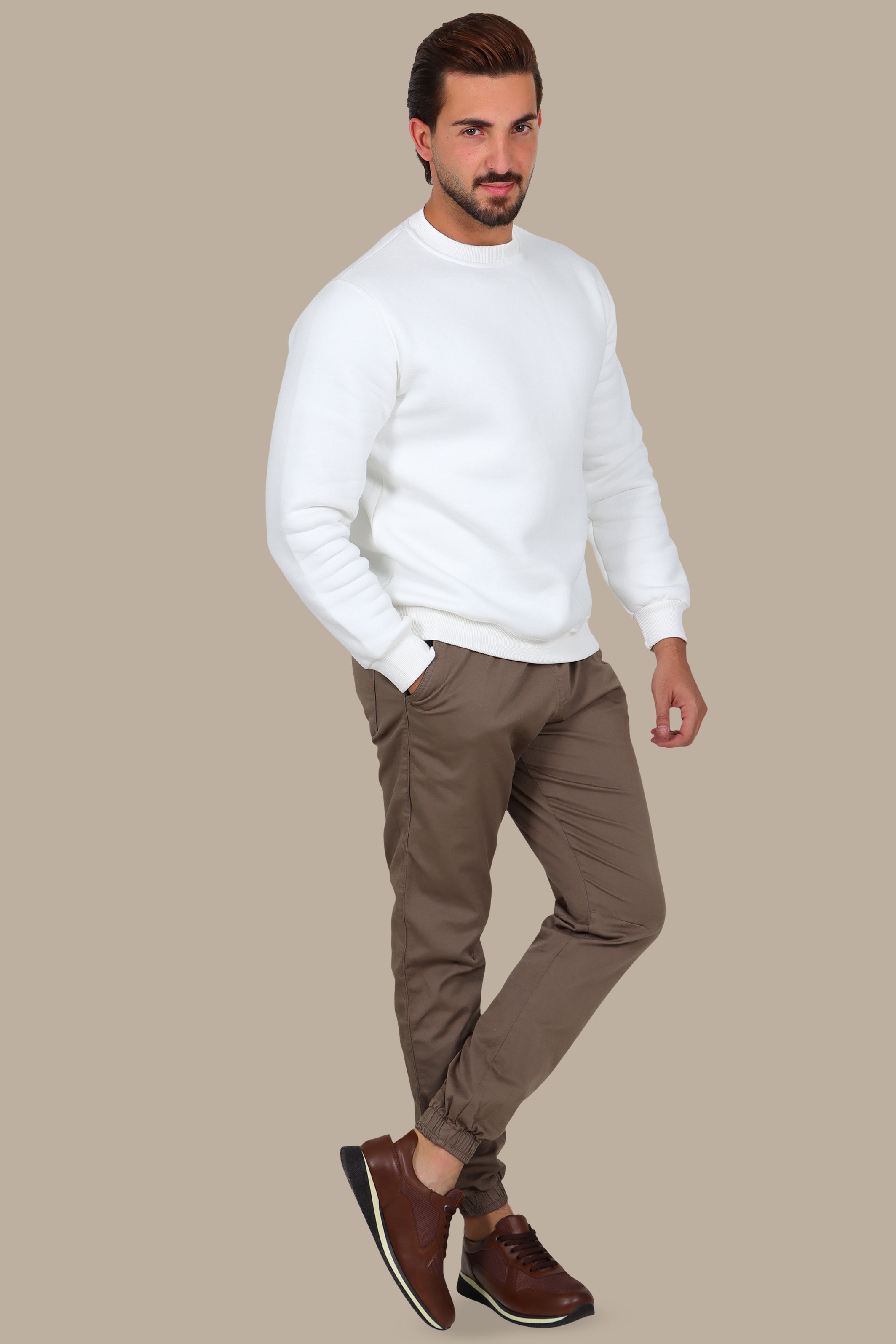 White Oversized Basic Sweatshirt