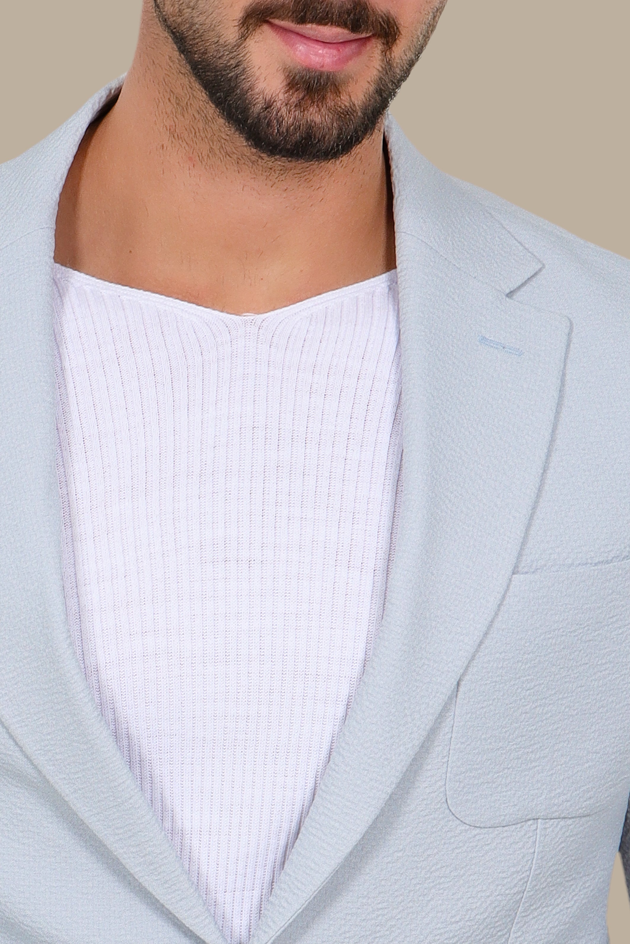 Light Grey Travel Suit with Notch Lapel – 2 Pieces