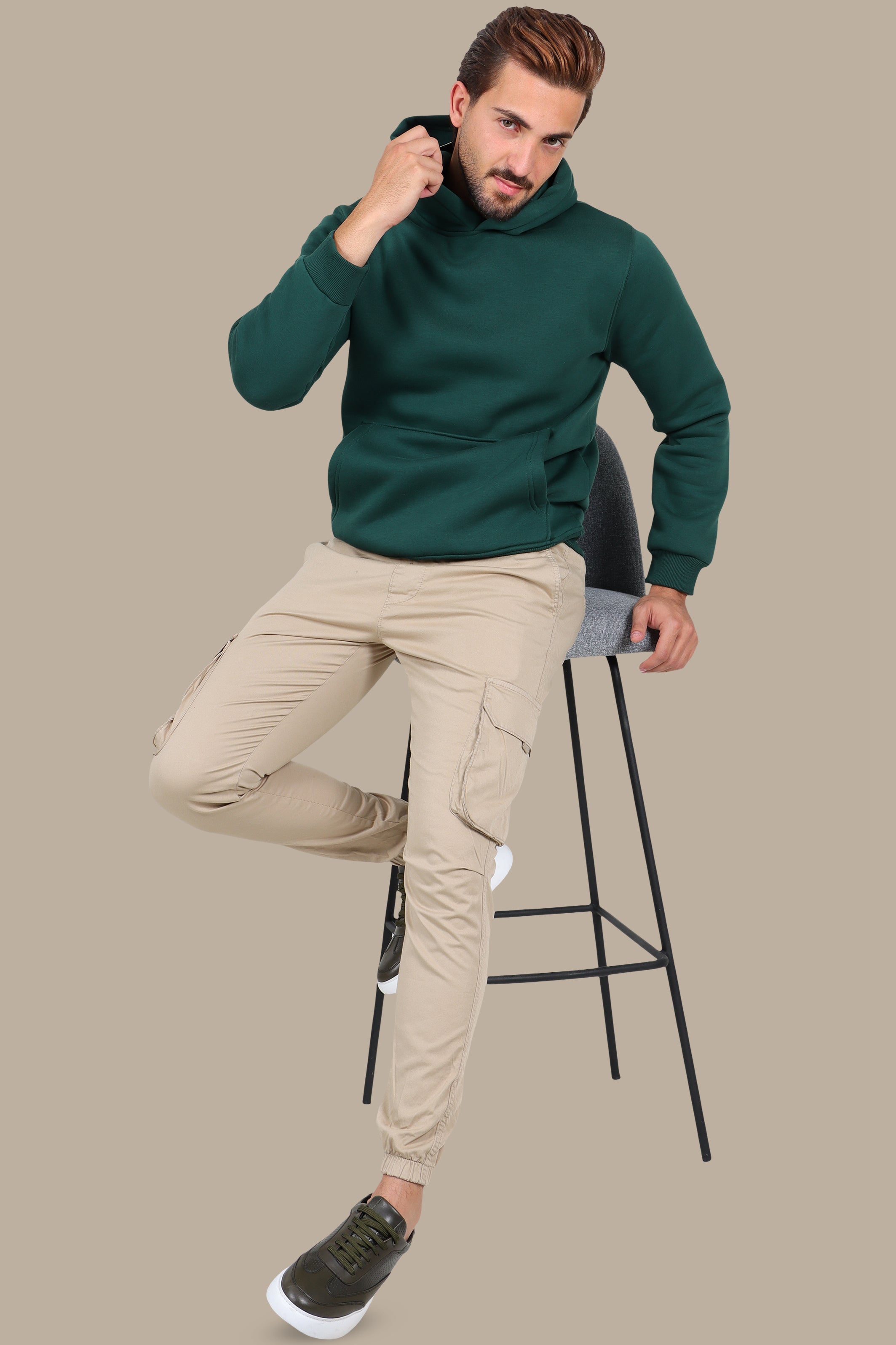 Minimal Comfort: Oversized Basic Hoodie Green