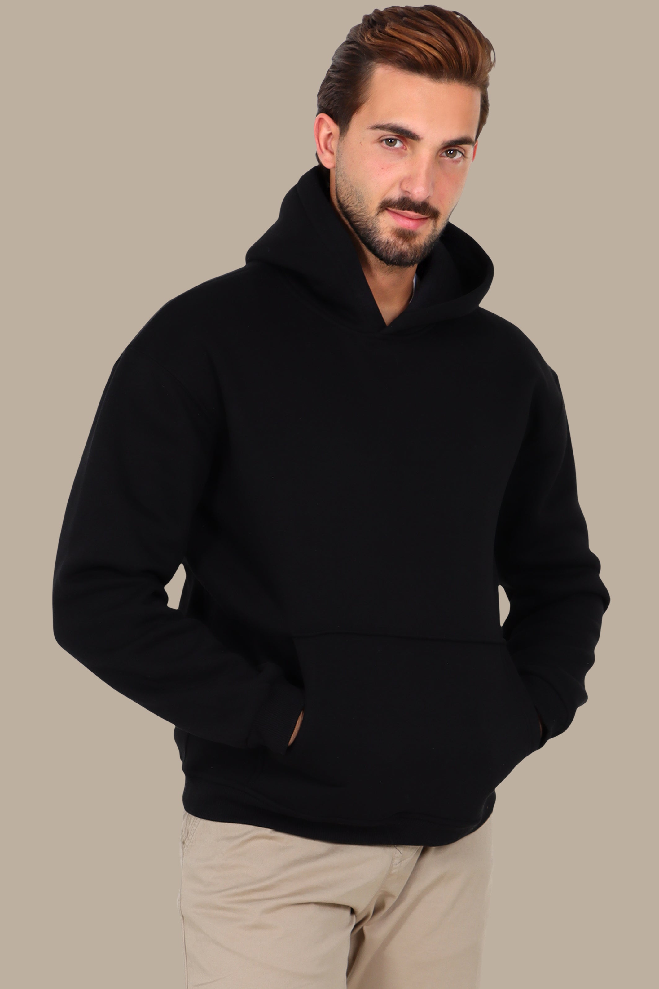 Minimal Comfort: Oversized Basic Hoodie Black
