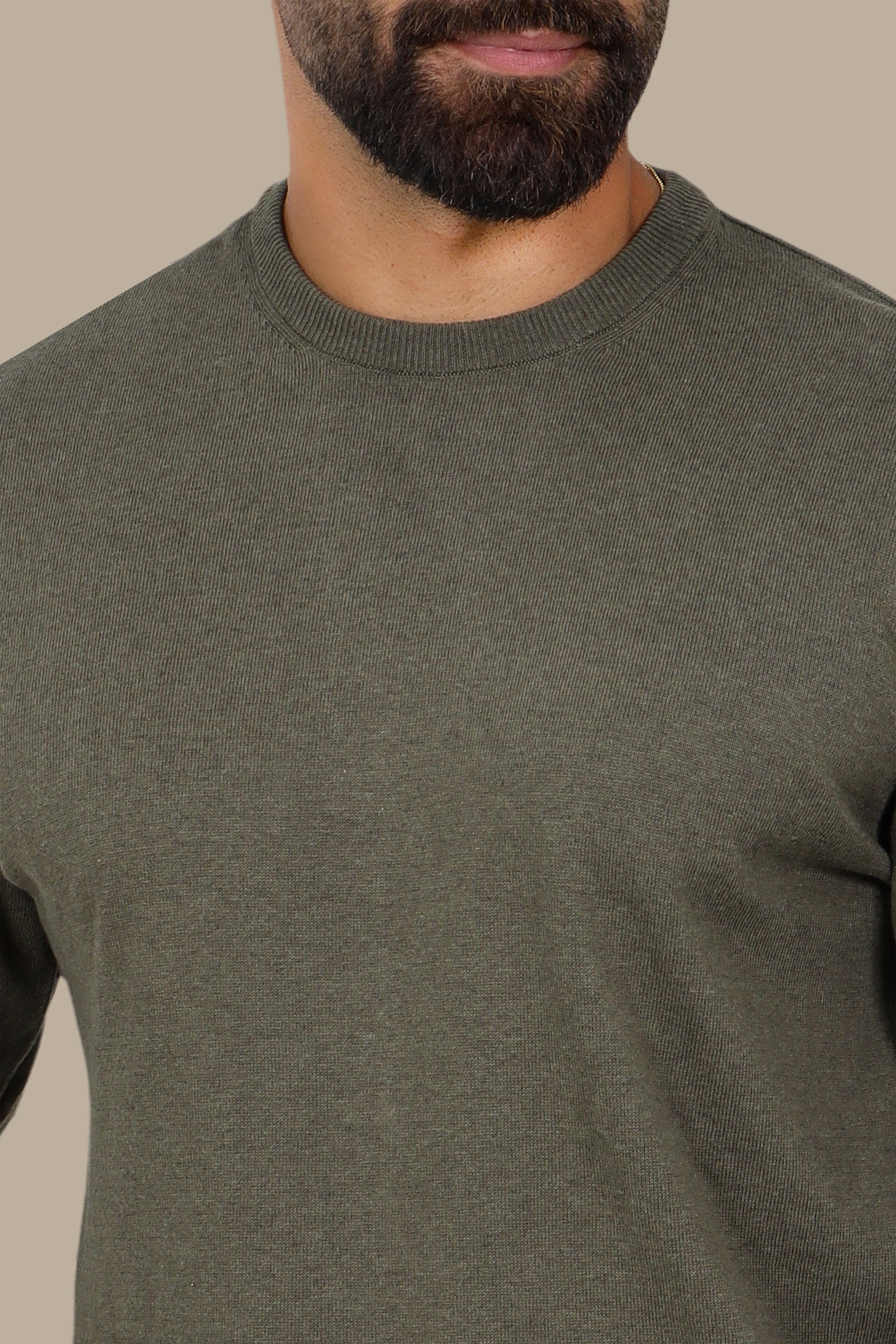 Basic Round-Neck Sweater in Olive