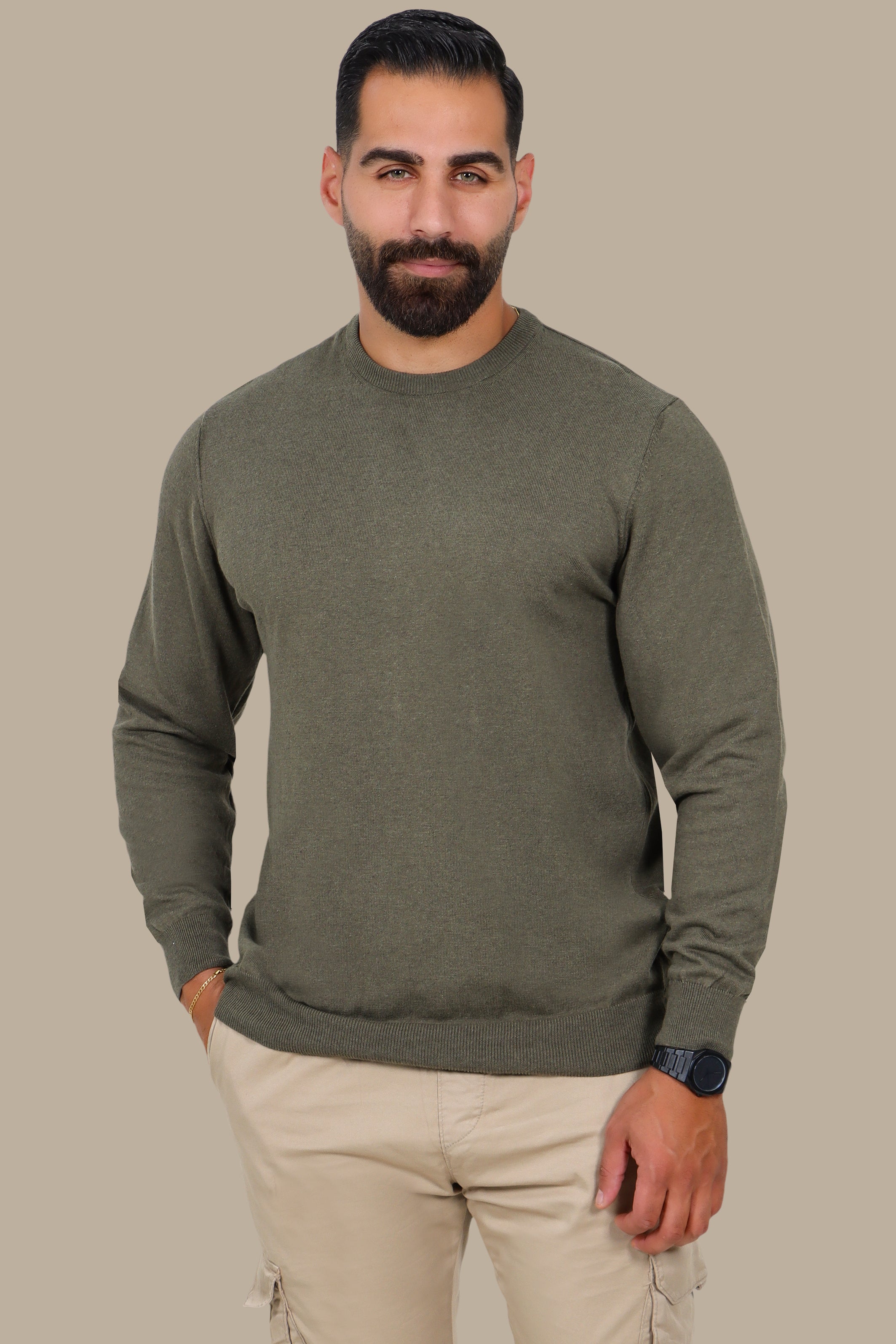 Basic Round-Neck Sweater in Olive