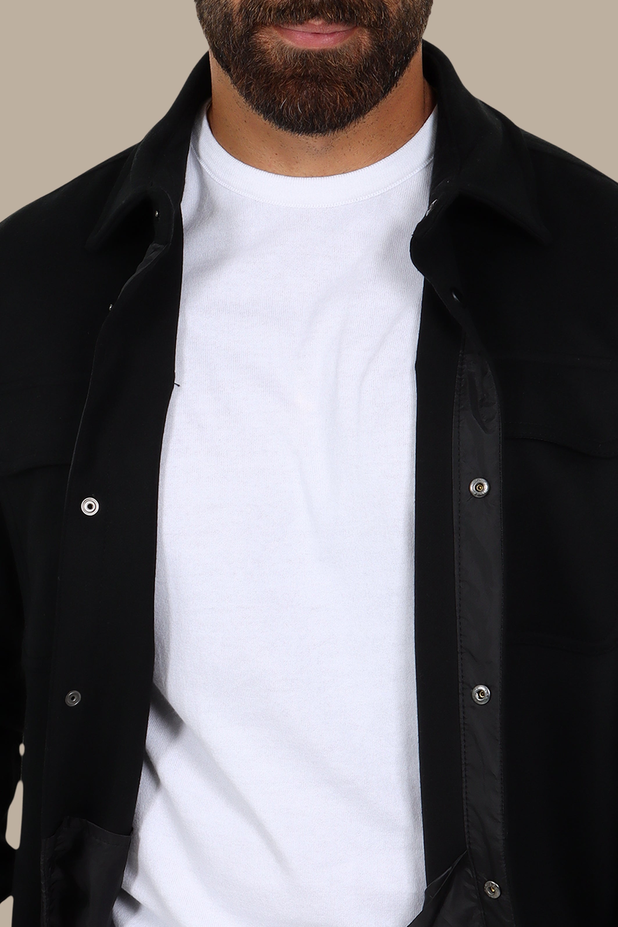 Black Jacket Comfort with Dual Flap Pockets: The Ultimate Style and Utility