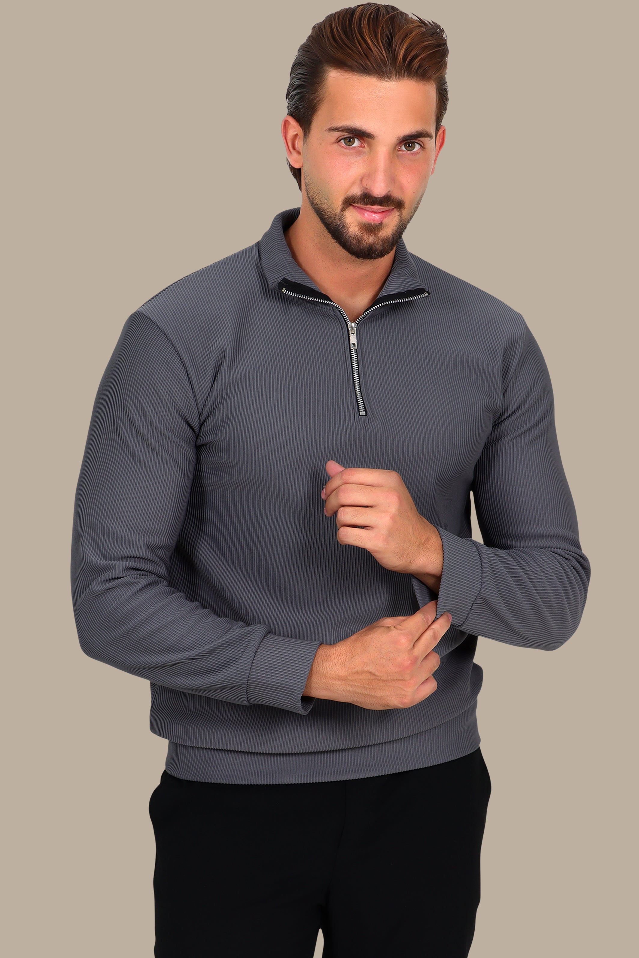 Long-Sleeve Ribbed Half-Zipper Sweater in Grey