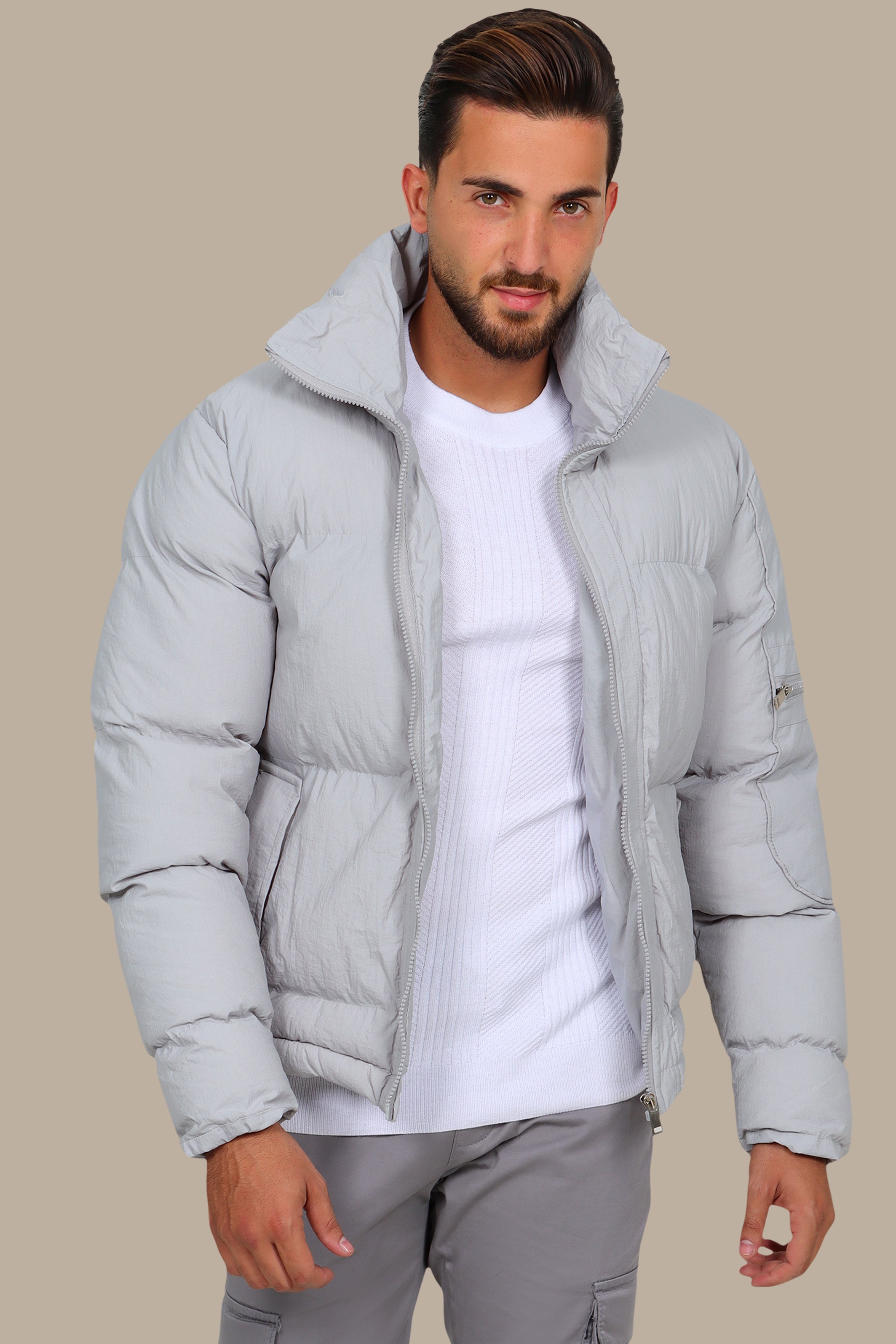 Plain Grey Puffer Jacket – Warm & Versatile