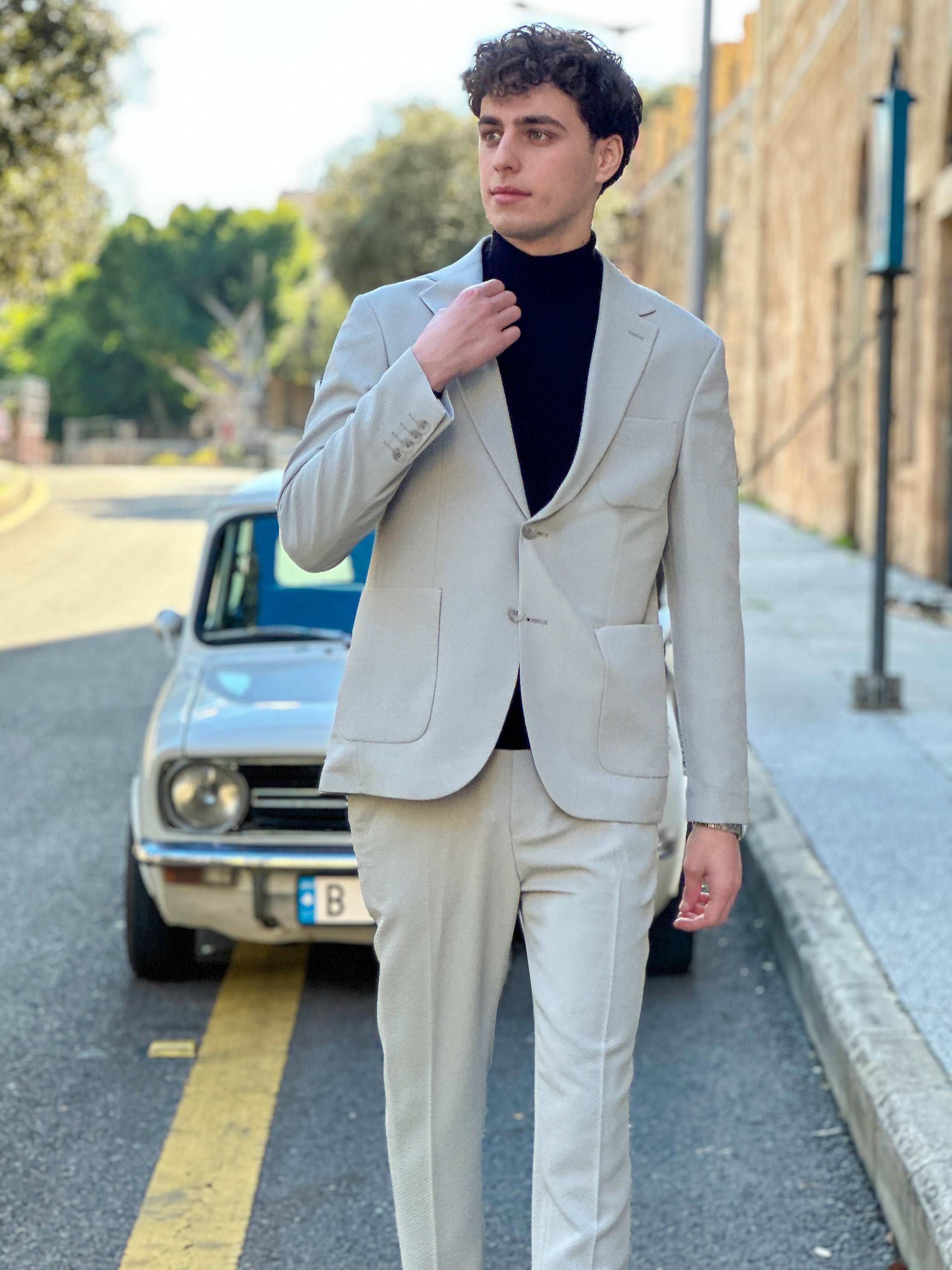 Light Olive Notch Lapel Travel Suit – 2-Piece