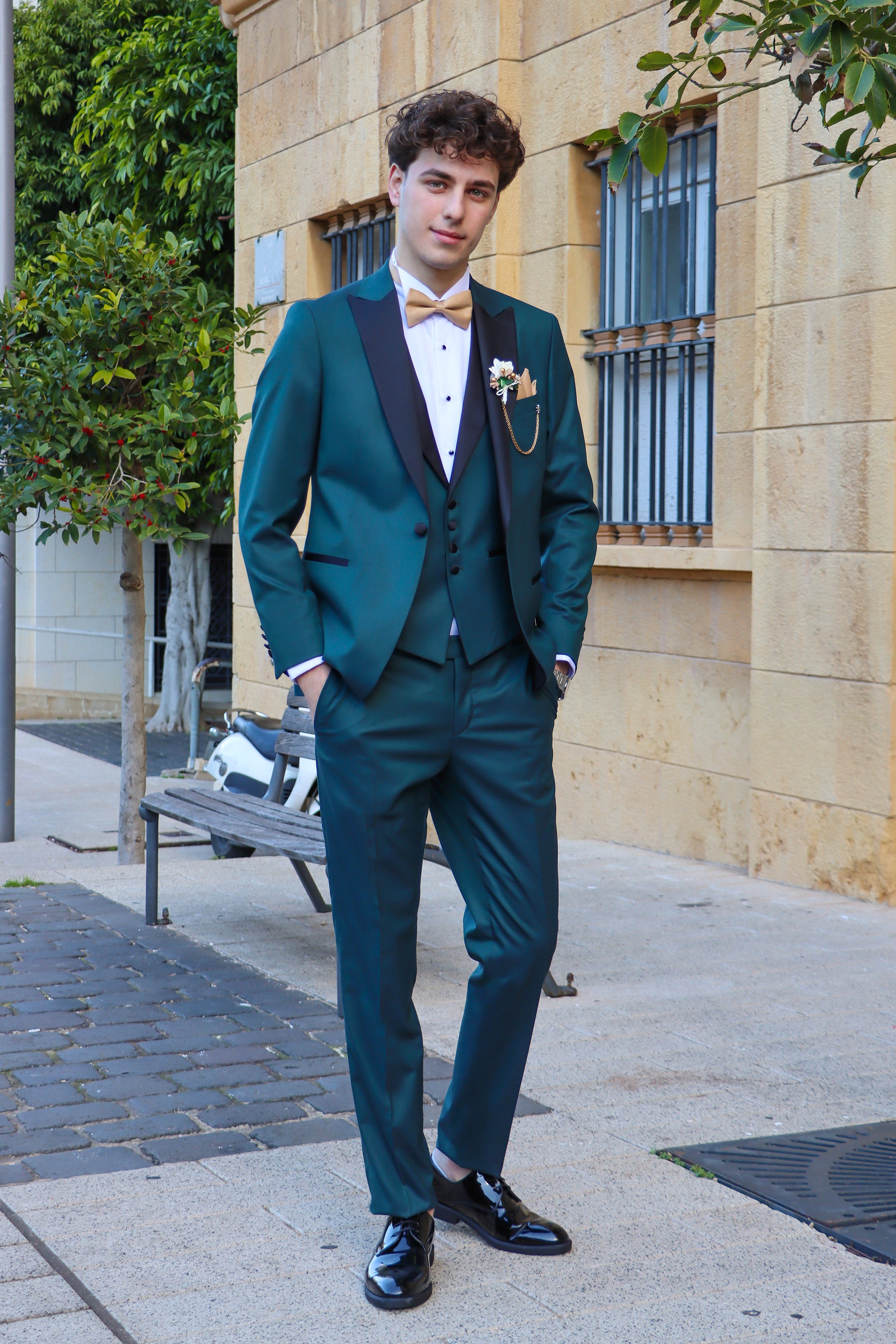 Dark Green Peak Lapel Tuxedo 4pcs