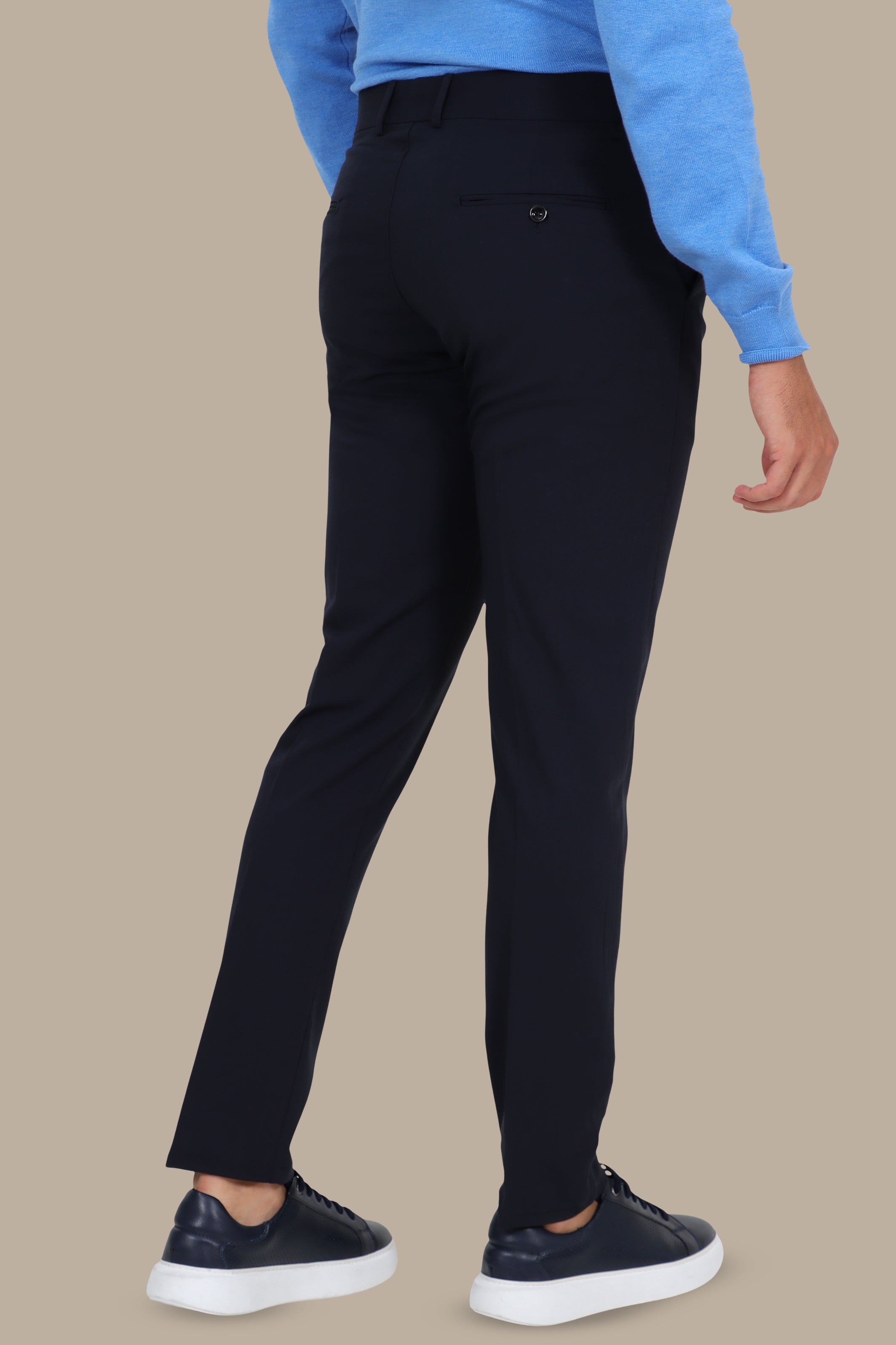 Classic Slim Fit Pant in Navy