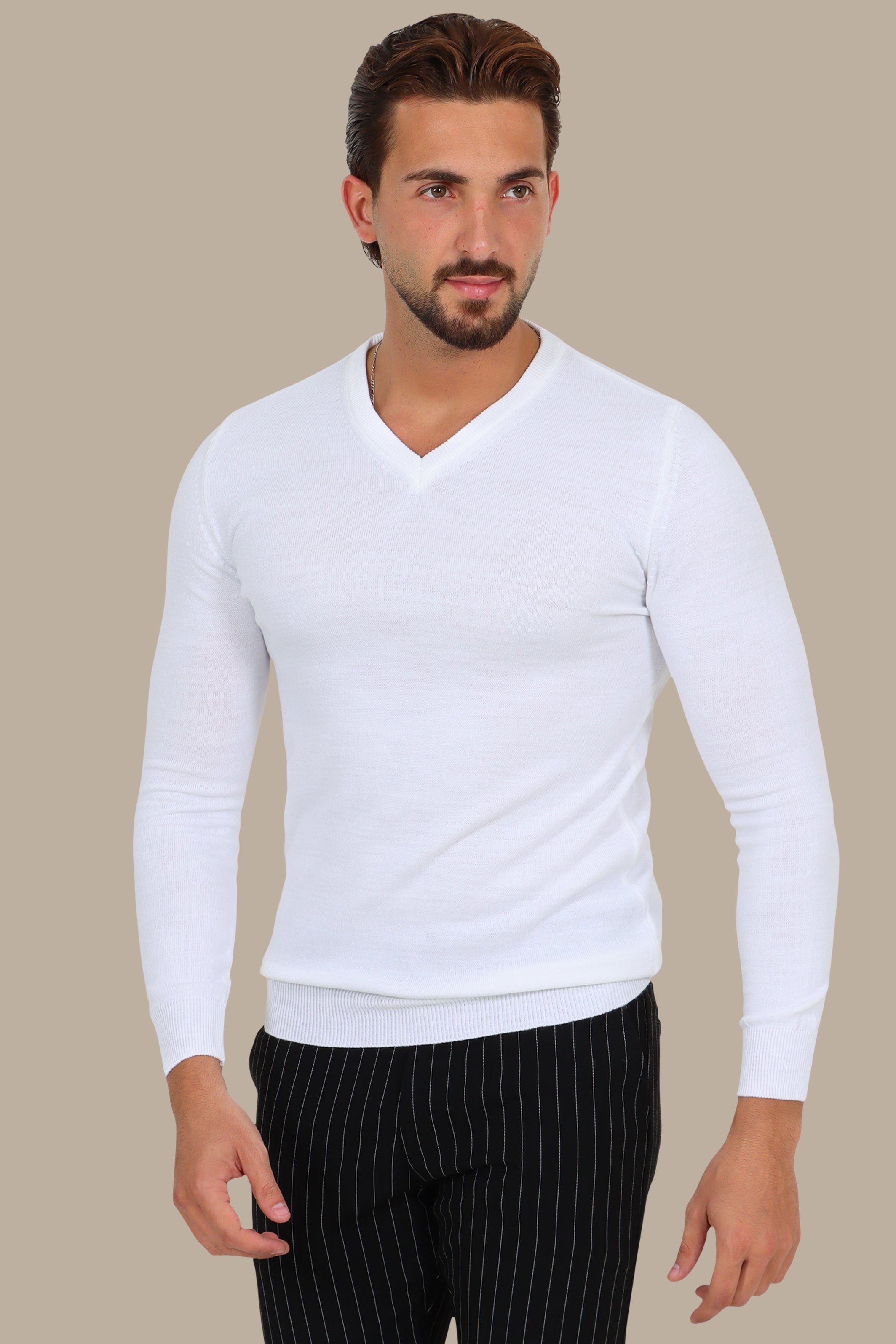 V-Neck Sweater Basic White