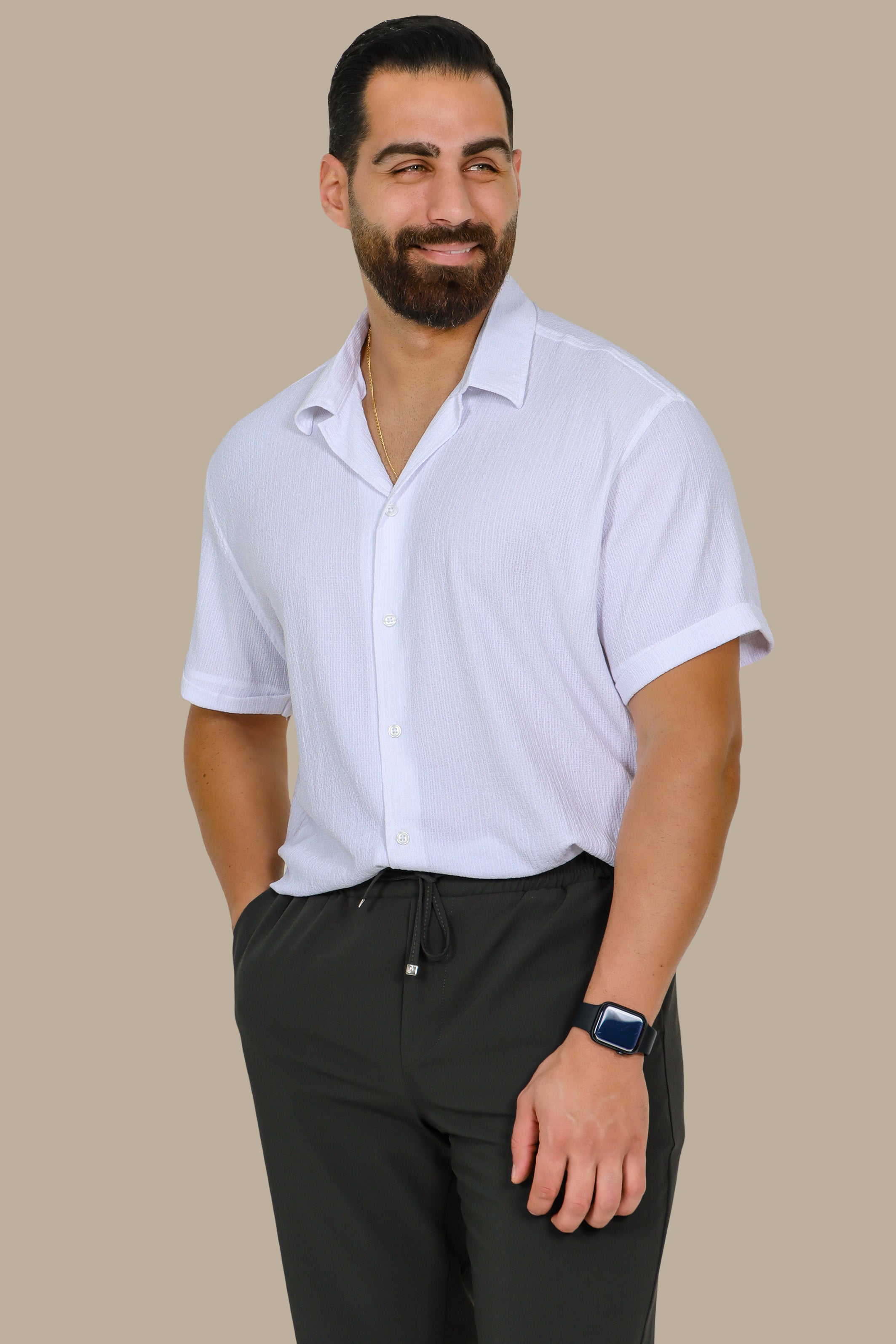 Kendall Classic: Short-Sleeve Regular Fit Shirt in White