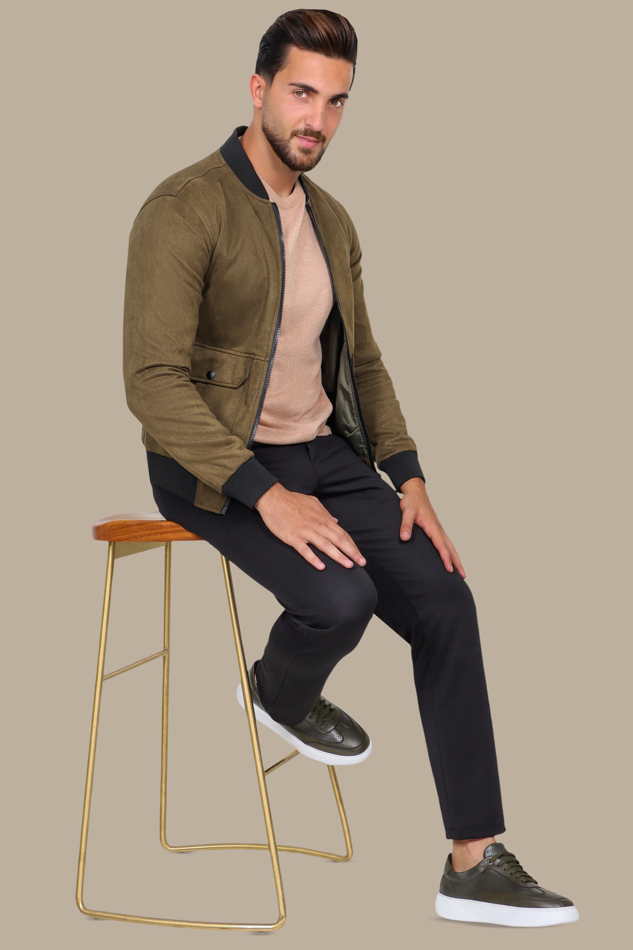 Olive Elegance: Col Mao Blouson Jacket