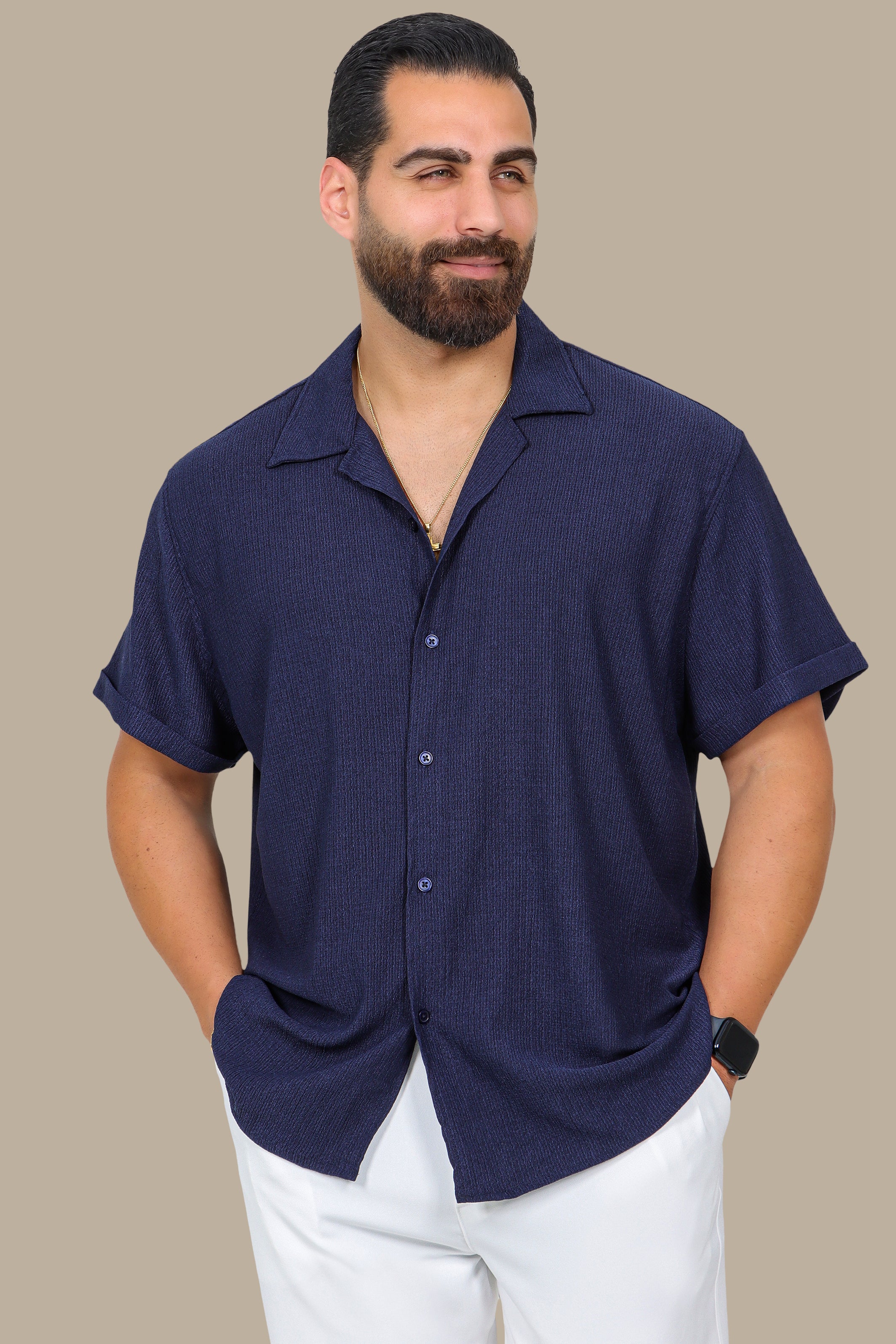 Kendall Classic: Short-Sleeve Regular Fit Shirt in Navy