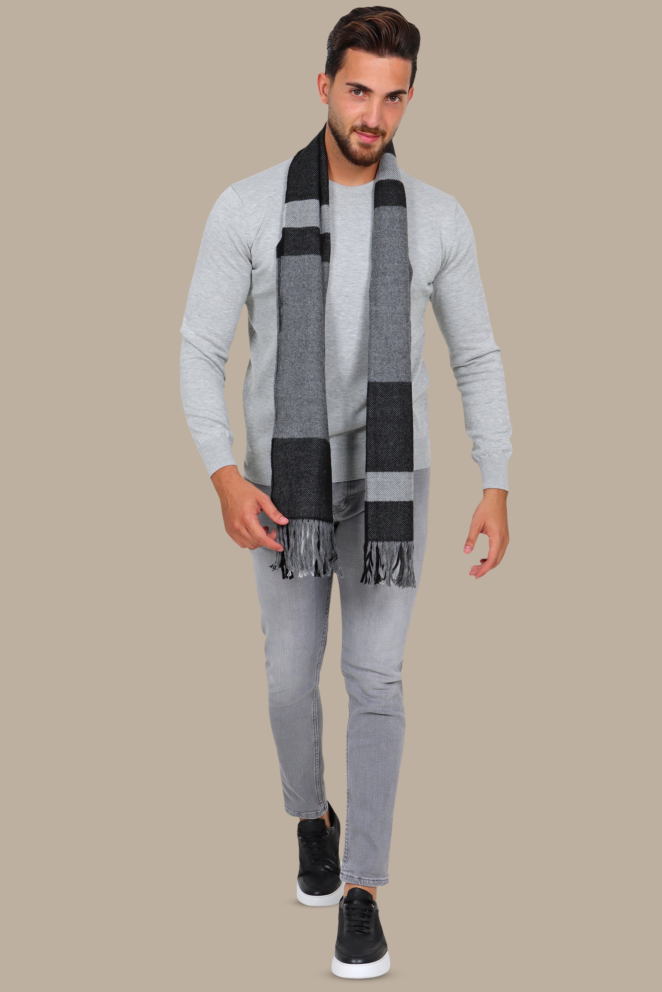 Light Grey R-Neck Basic Sweater