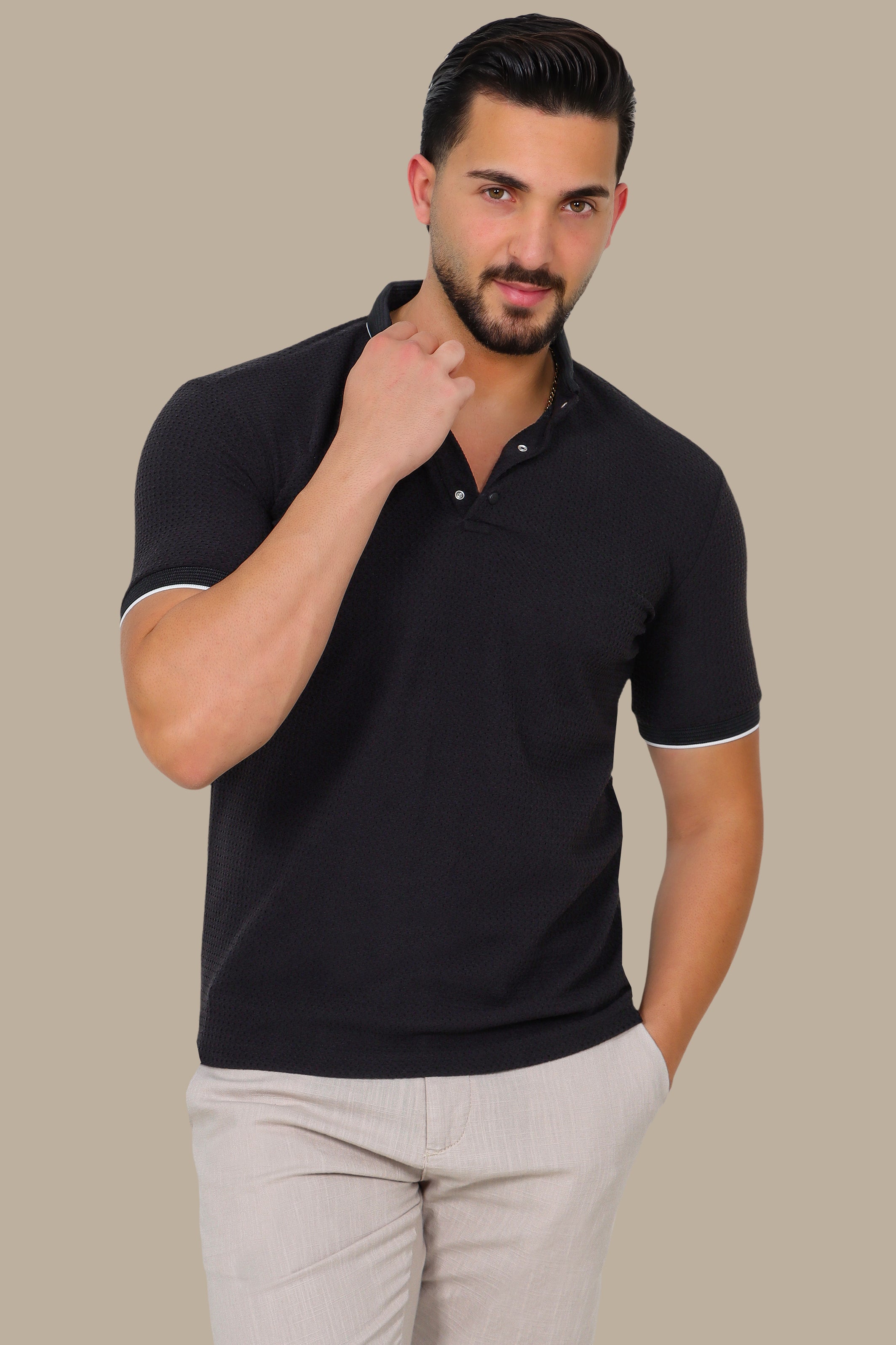 Button-Down Short Sleeve Polo in Breathable Fabric