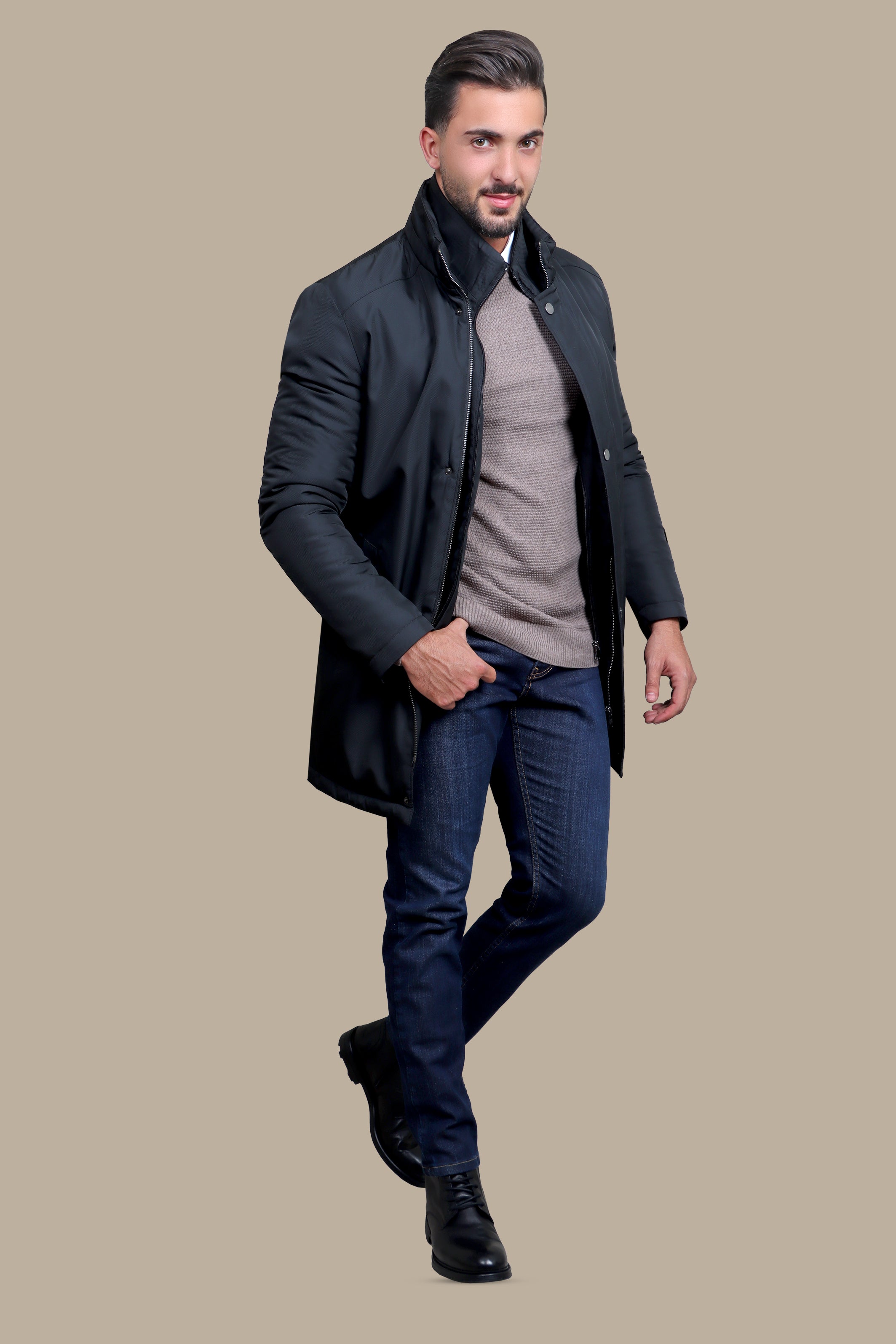 Black Beauty: Parka Perfection with Detachable Collar