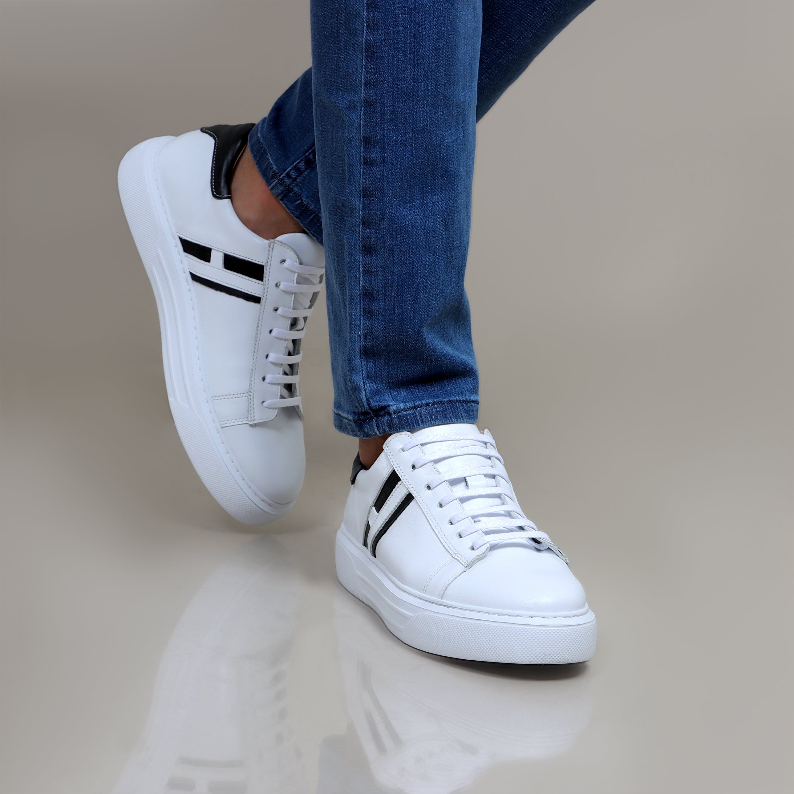 Alexander White Sneakers